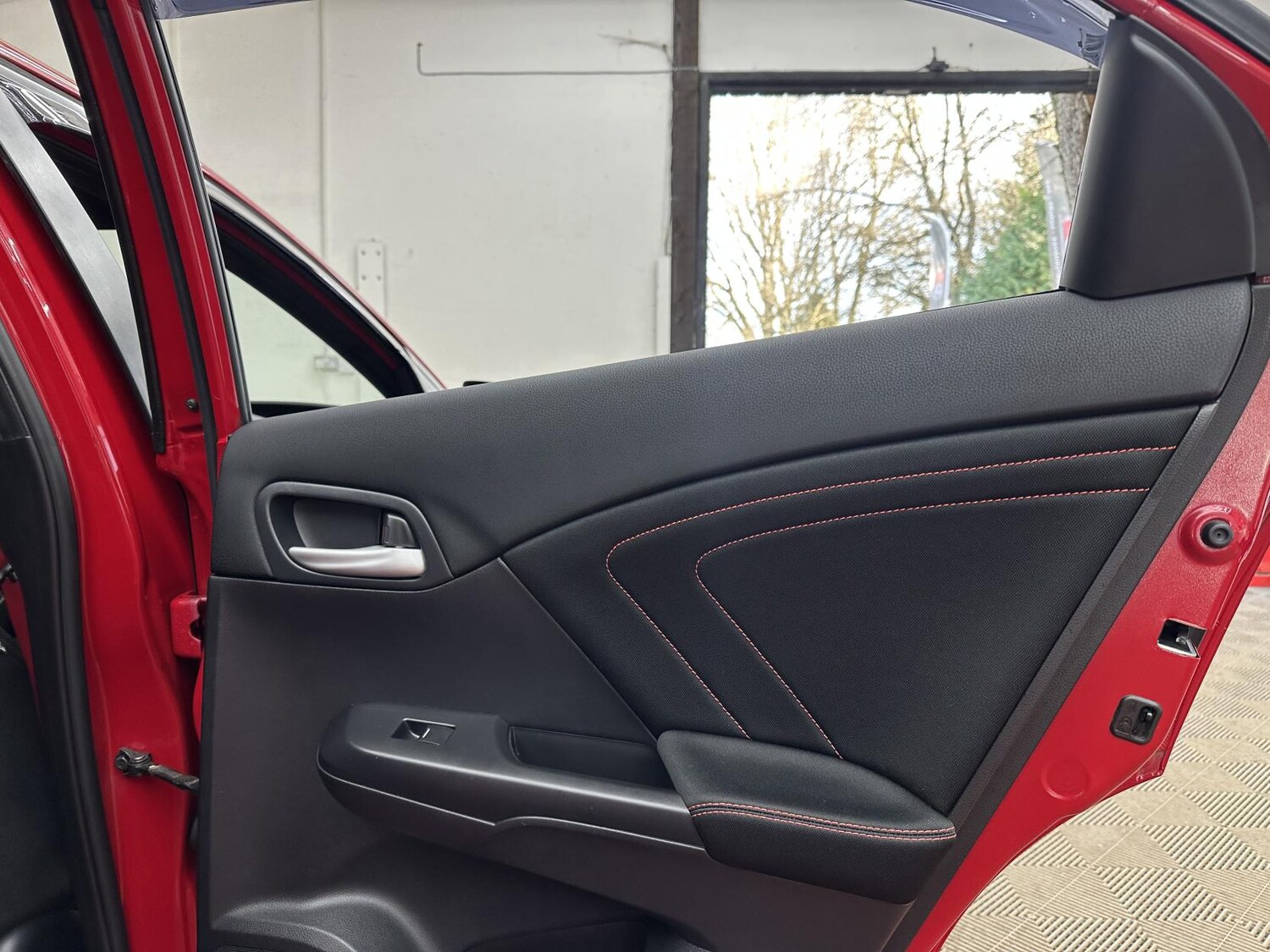 Used Honda Civic 2016 for sale - 77721794: Photo 28