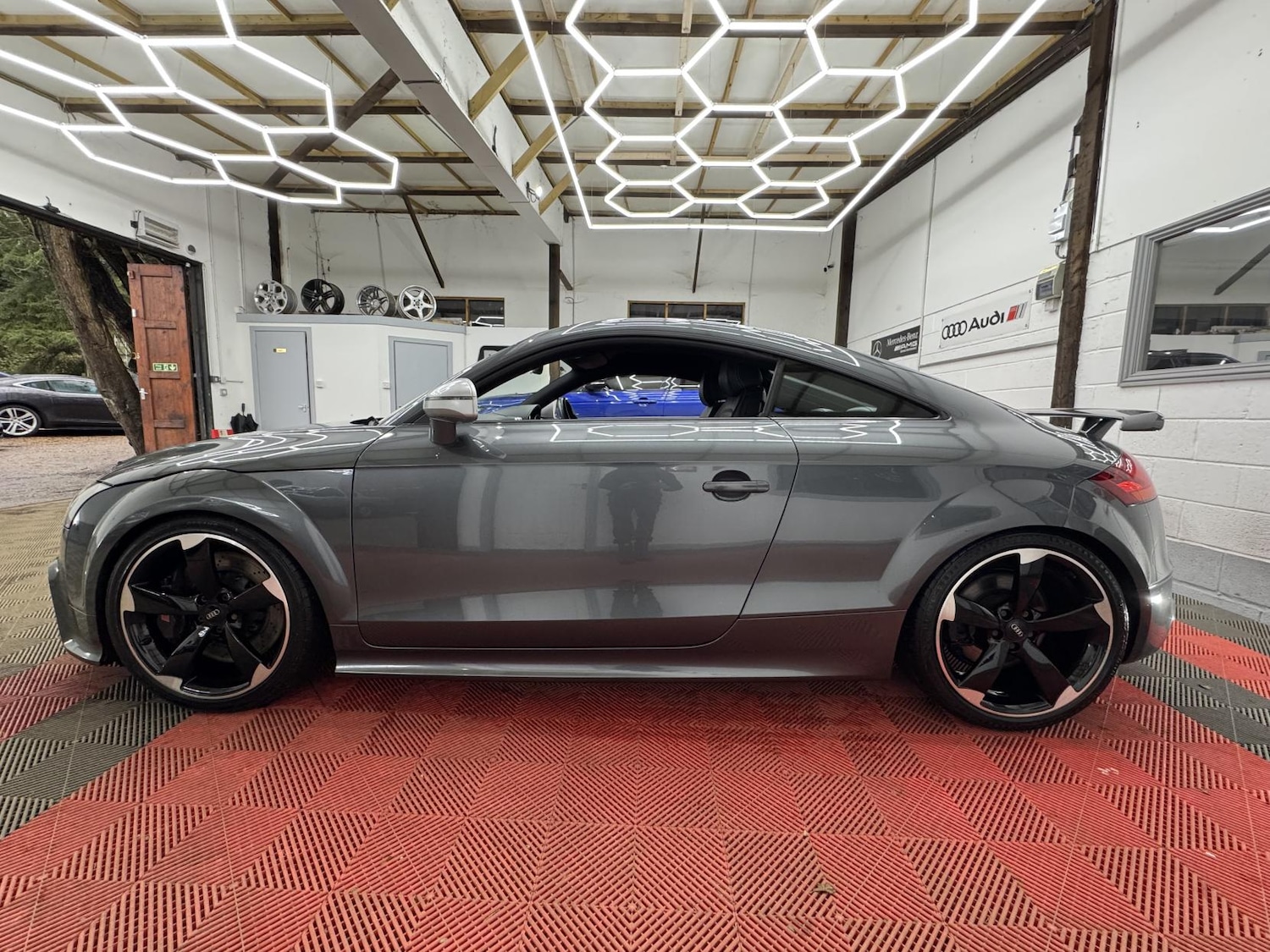 Used Audi TT 2012 for sale - 77450025: Photo 5