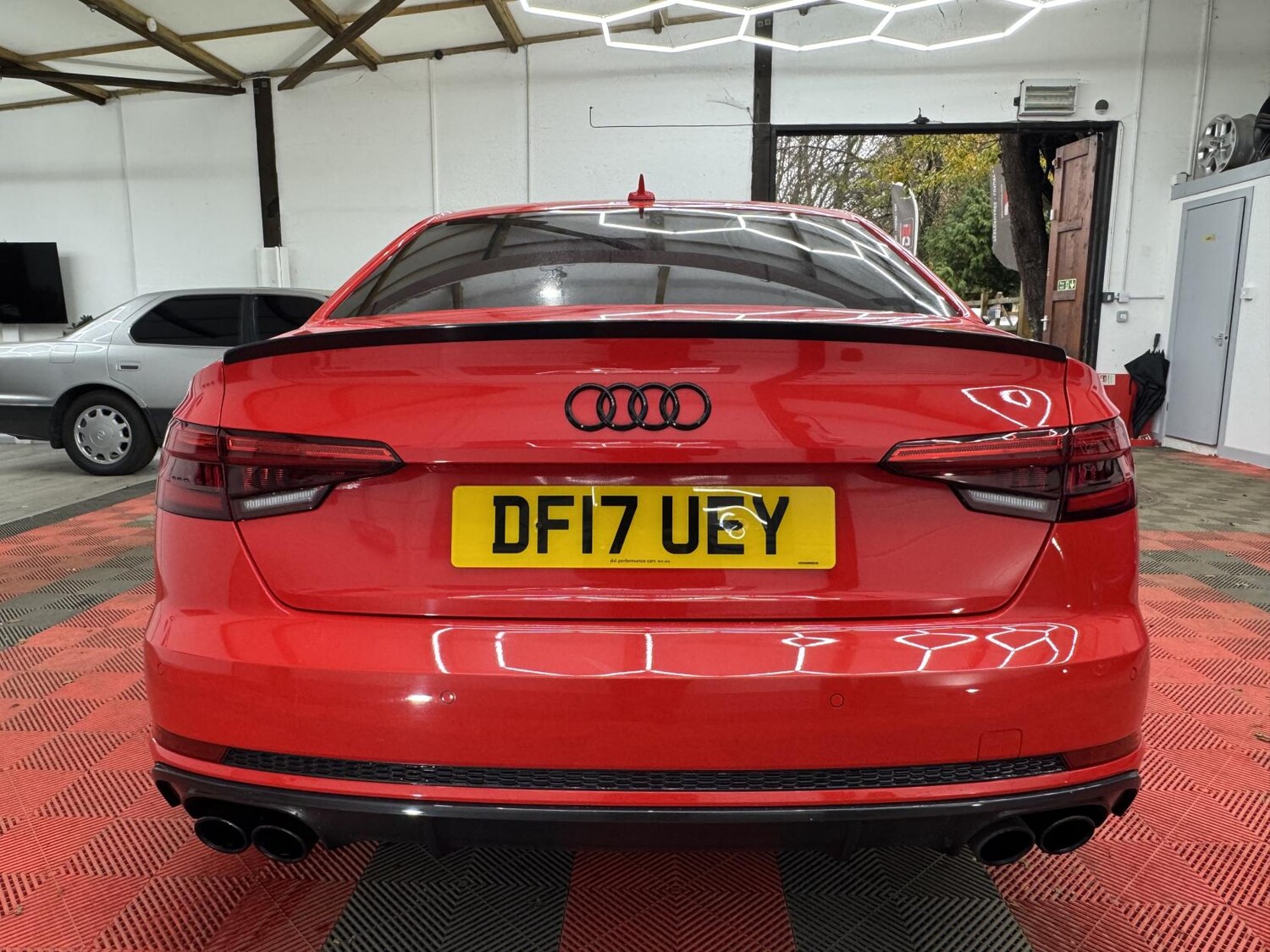 Used Audi A4 2017 for sale - 77672847: Photo 9