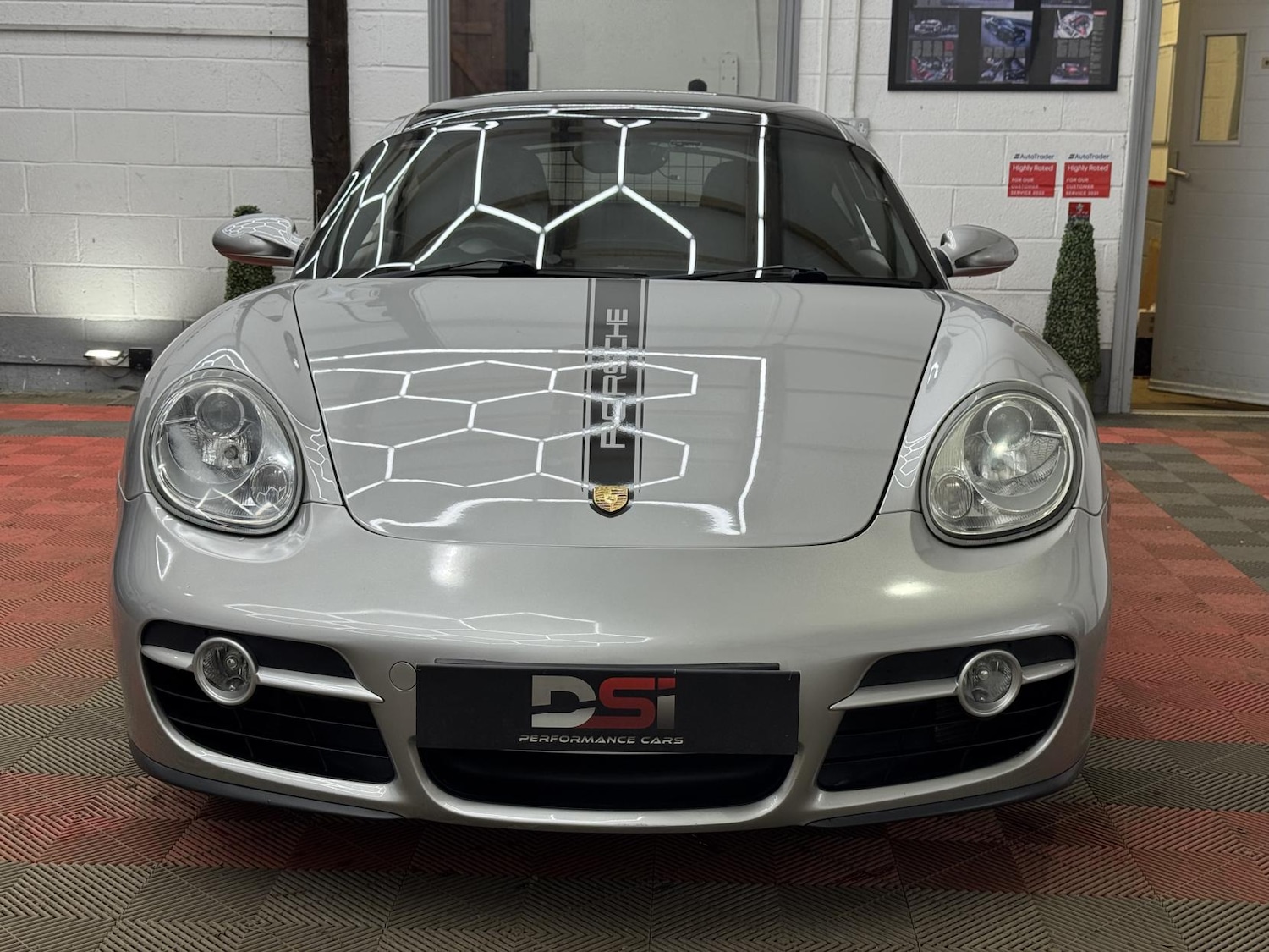 Used Porsche Cayman 2008 for sale - 77934610: Photo 2