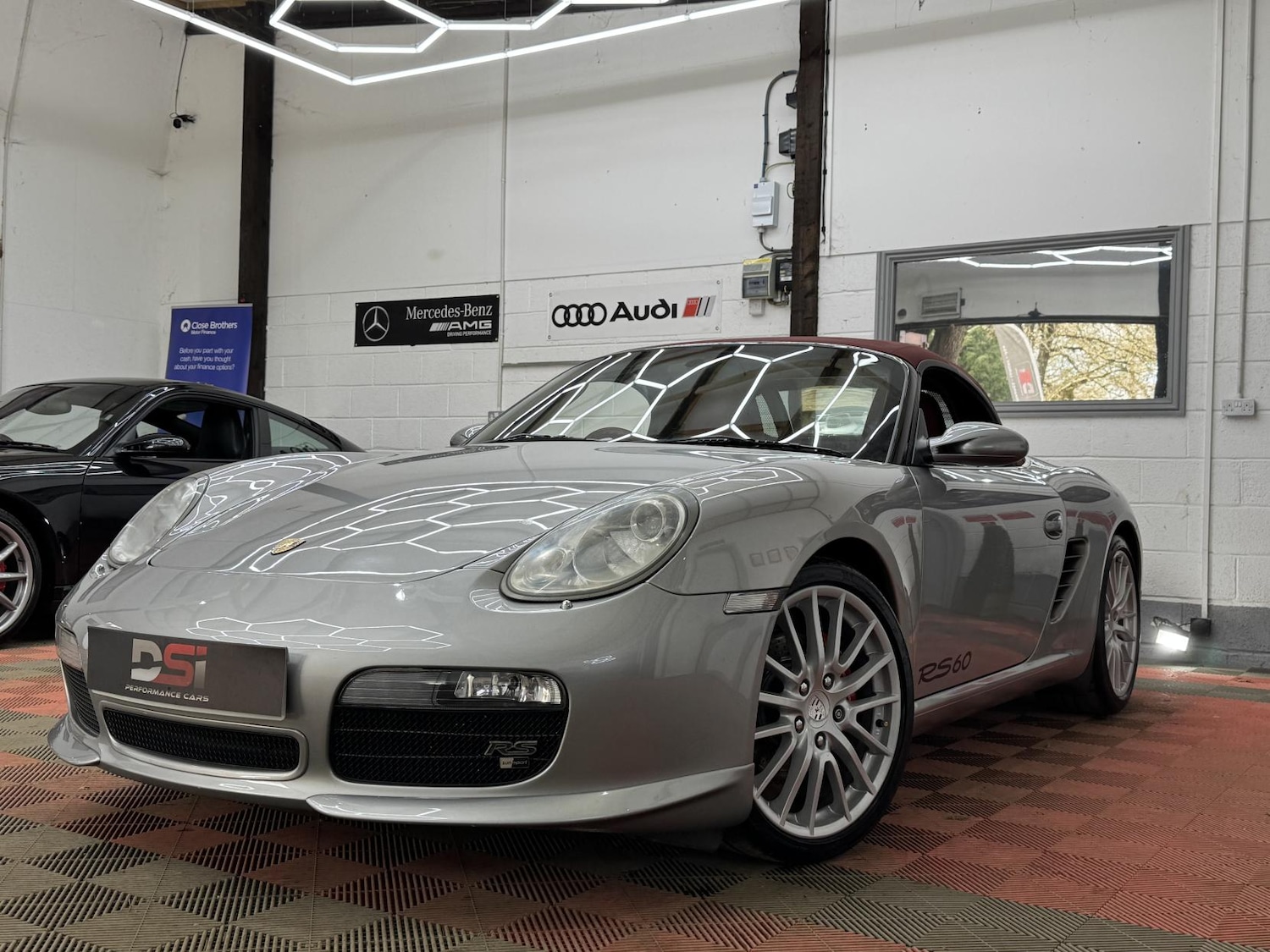 Used Porsche Boxster 2008 for sale - 78109624: Photo 2