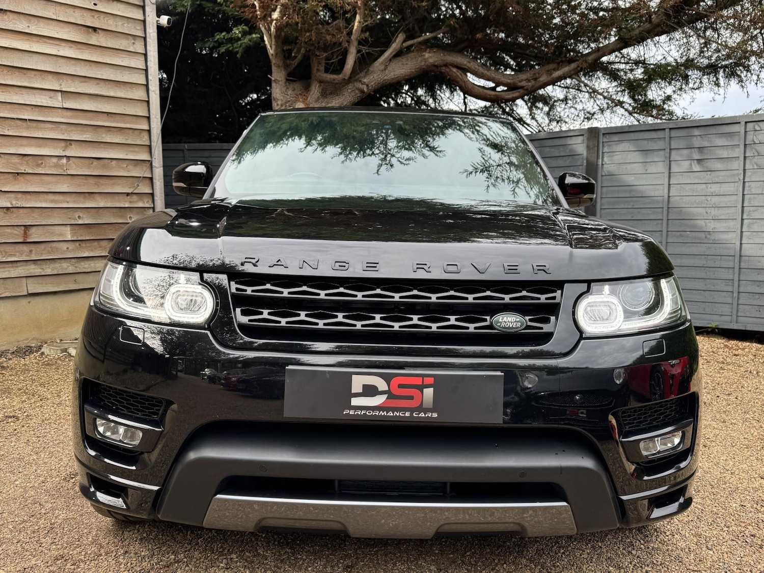 Used Land Rover Range Rover Sport 2018 for sale - 76273161: Photo 2