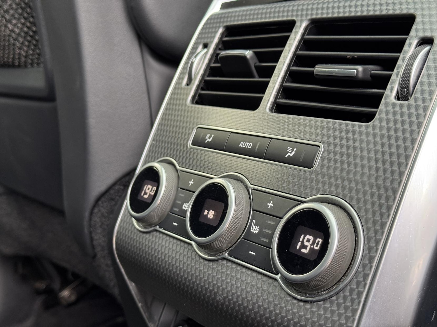 Used Land Rover Range Rover Sport 2018 for sale - 76273161: Photo 24