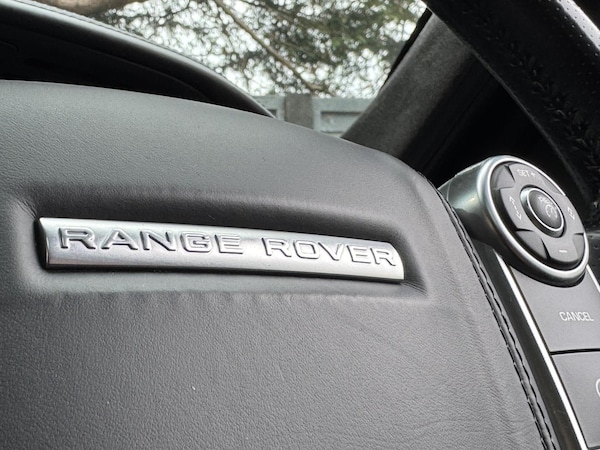 Used Land Rover Range Rover Sport 2018 for sale - 76273161: Photo 32