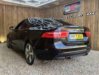Used Jaguar XE 2017 for sale - 79538098: Photo
