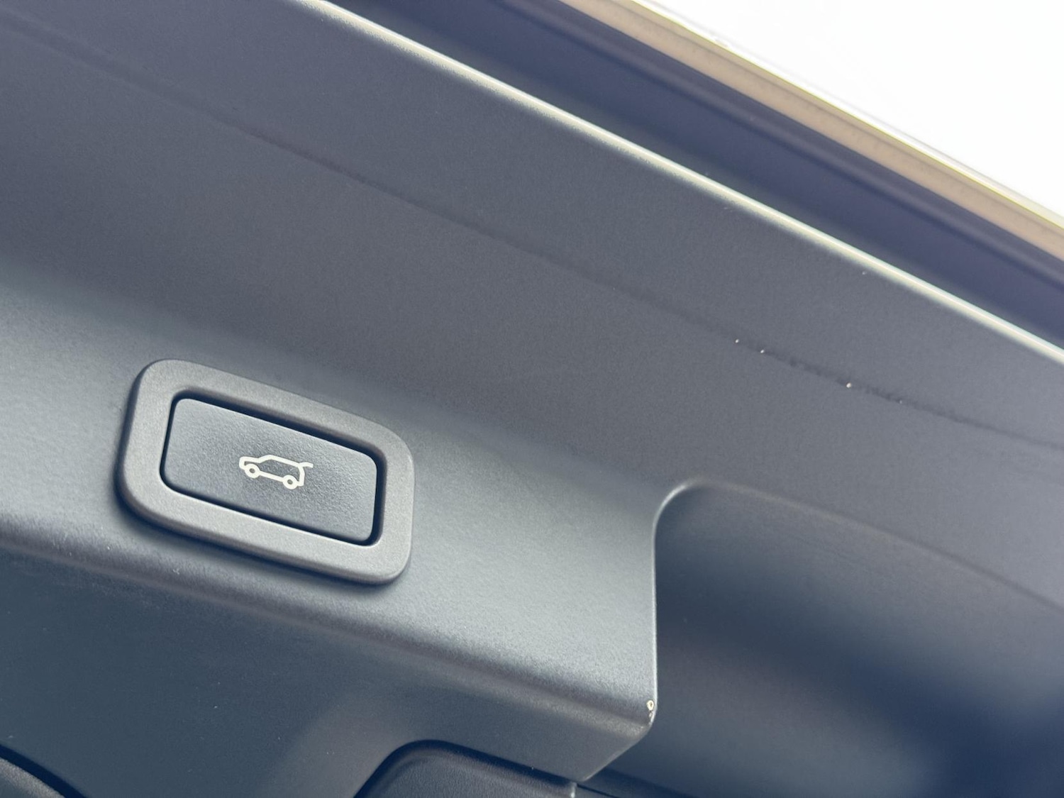 Used Jaguar F-Pace 2017 for sale - 76461666: Photo 18