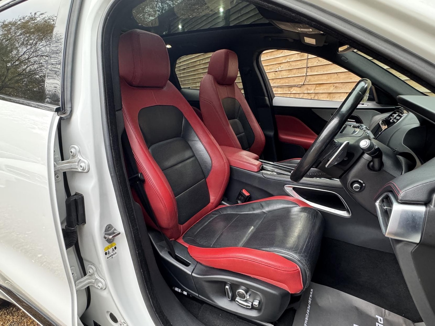 Used Jaguar F-Pace 2017 for sale - 76461666: Photo 21