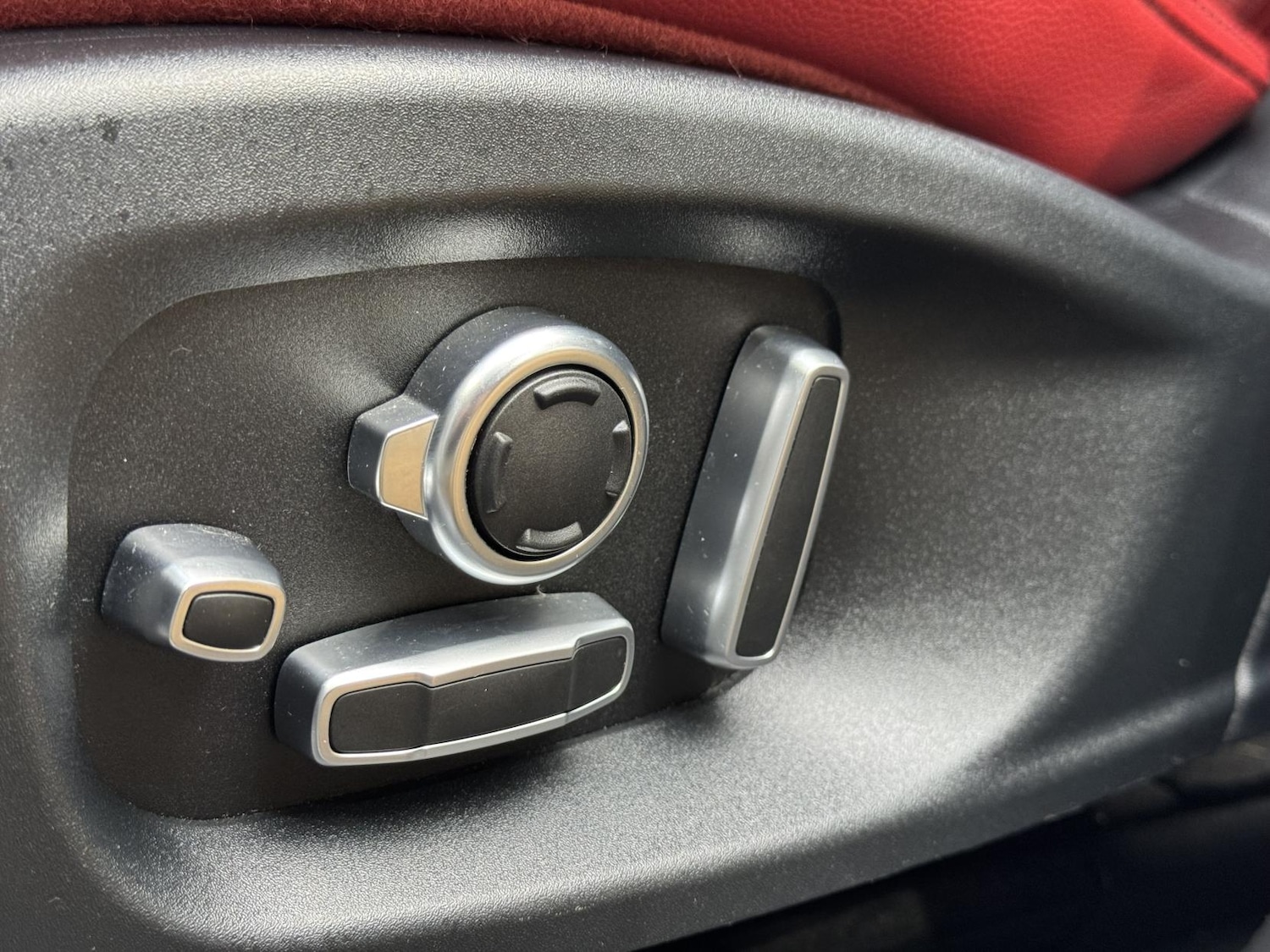 Used Jaguar F-Pace 2017 for sale - 76461666: Photo 30