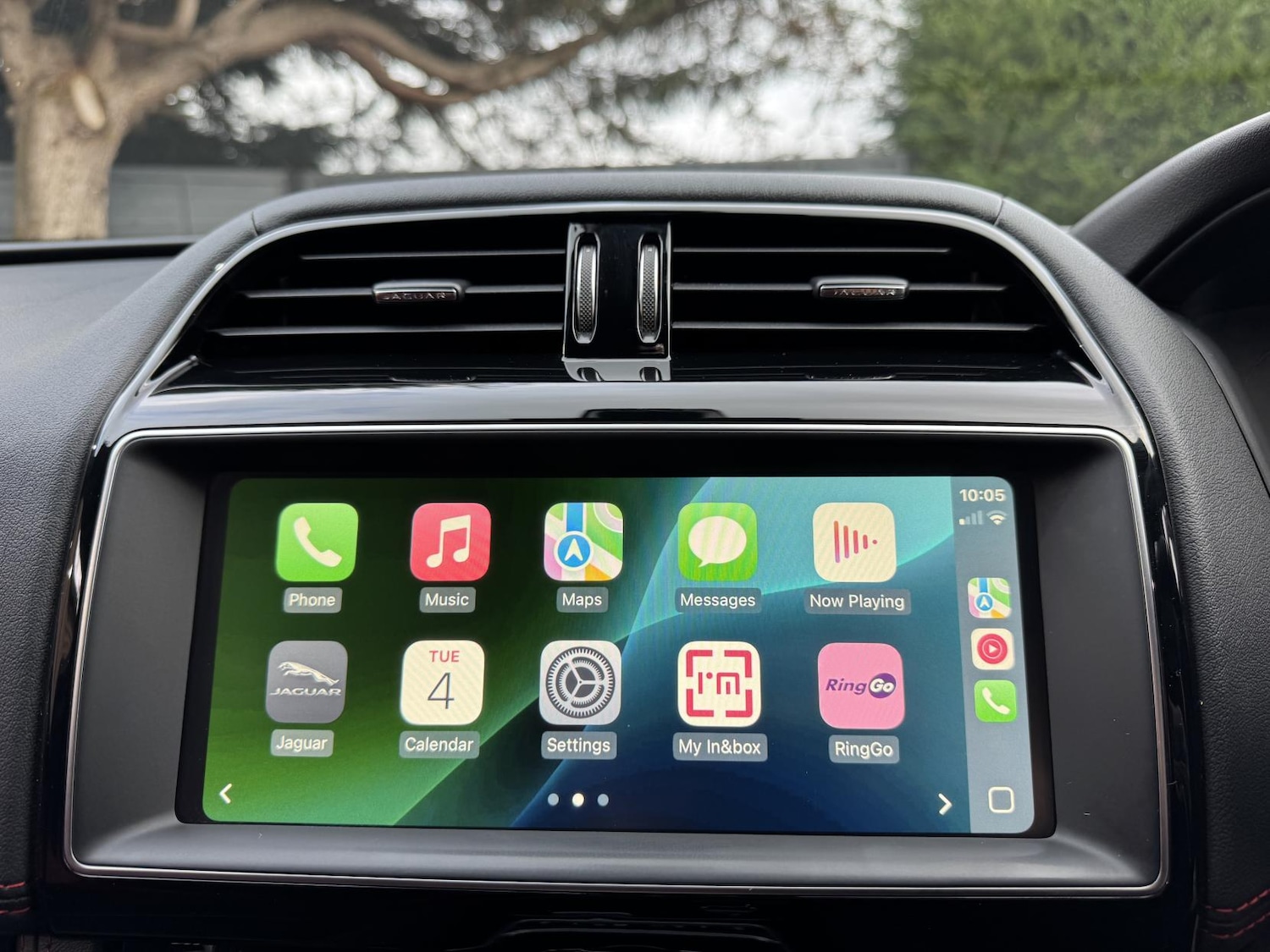 Used Jaguar F-Pace 2017 for sale - 76461666: Photo 44