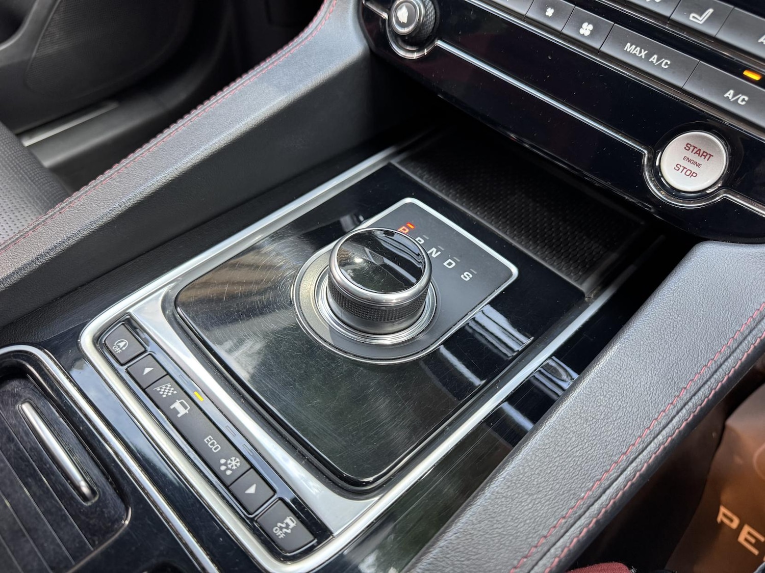 Used Jaguar F-Pace 2017 for sale - 76461666: Photo 47