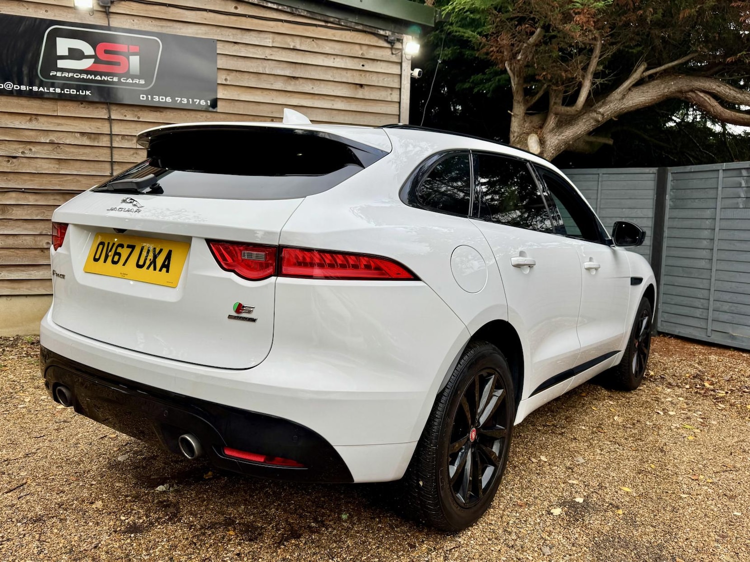 Used Jaguar F-Pace 2017 for sale - 76461666: Photo 8