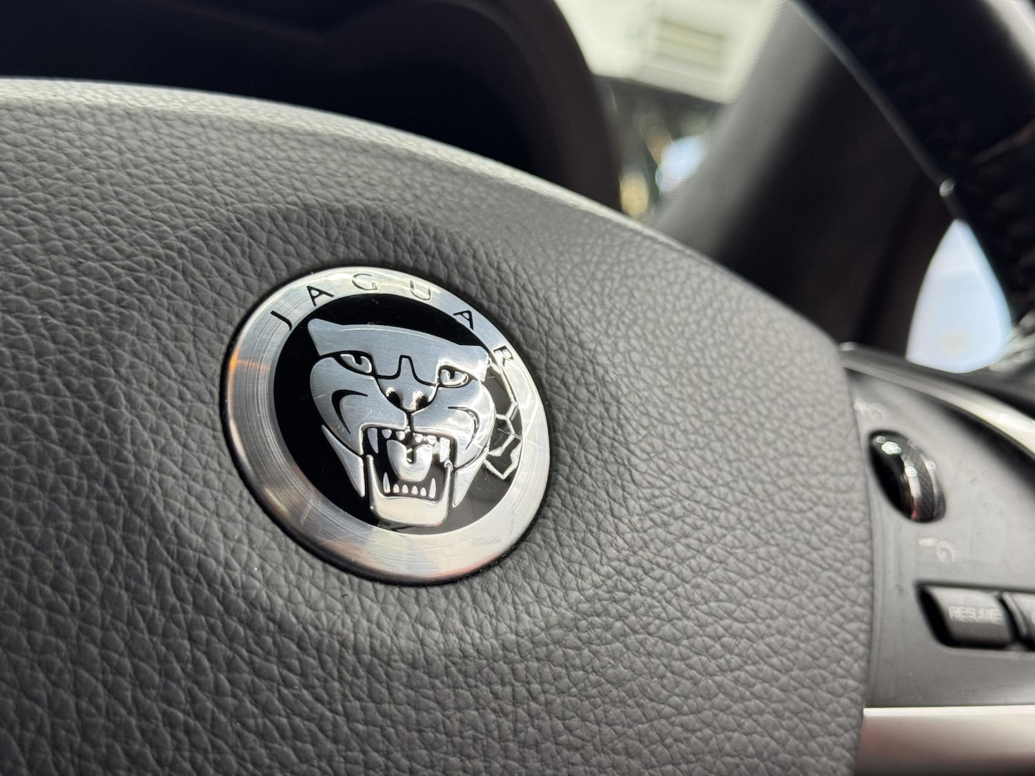 Used Jaguar XK 2013 for sale - 77005938: Photo 33