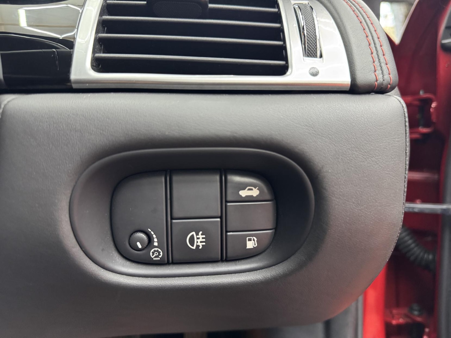 Used Jaguar XK 2013 for sale - 77005938: Photo 35