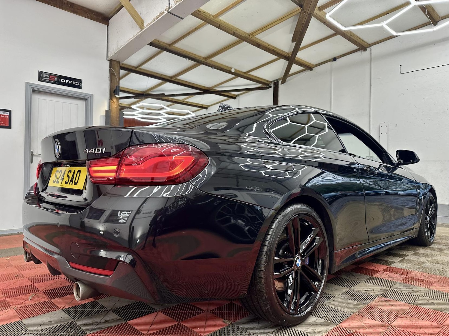 Used BMW 4 Series 2019 for sale - 77201694: Photo 10
