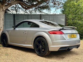 Used Audi TT 2017 for sale - 76273154: Photo 4