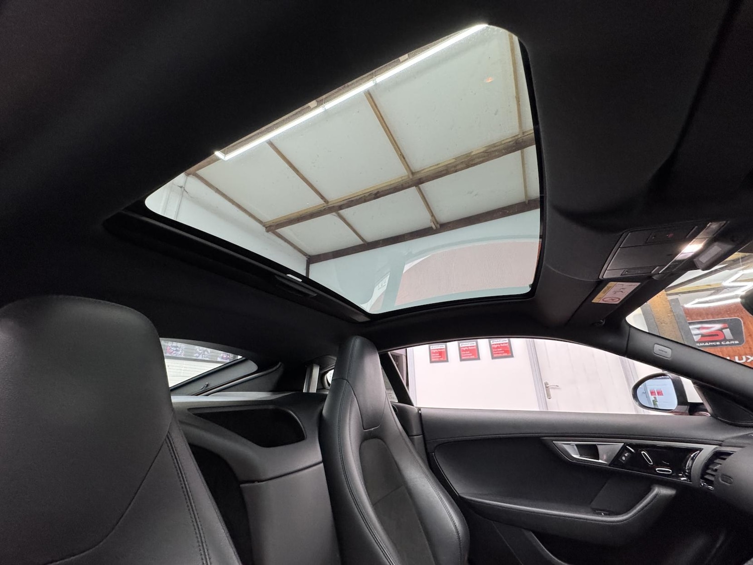 Used Jaguar F-Type 2015 for sale - 77189604: Photo 23