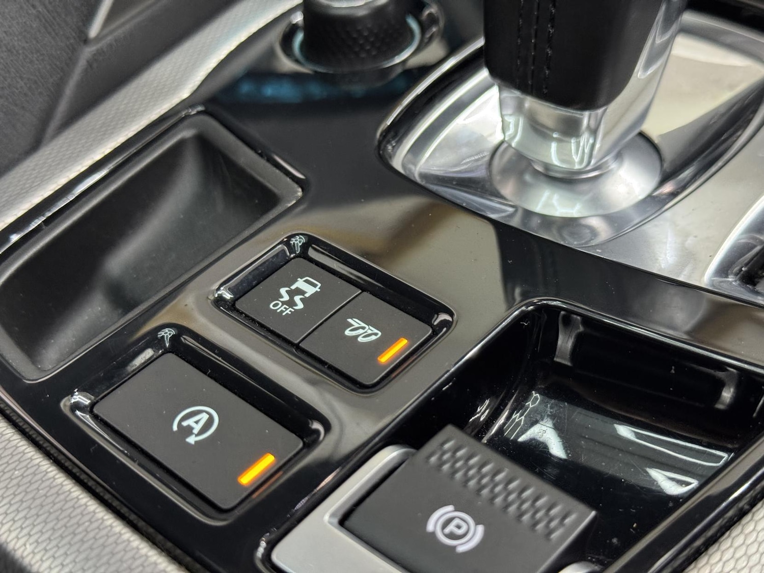 Used Jaguar F-Type 2015 for sale - 77189604: Photo 37