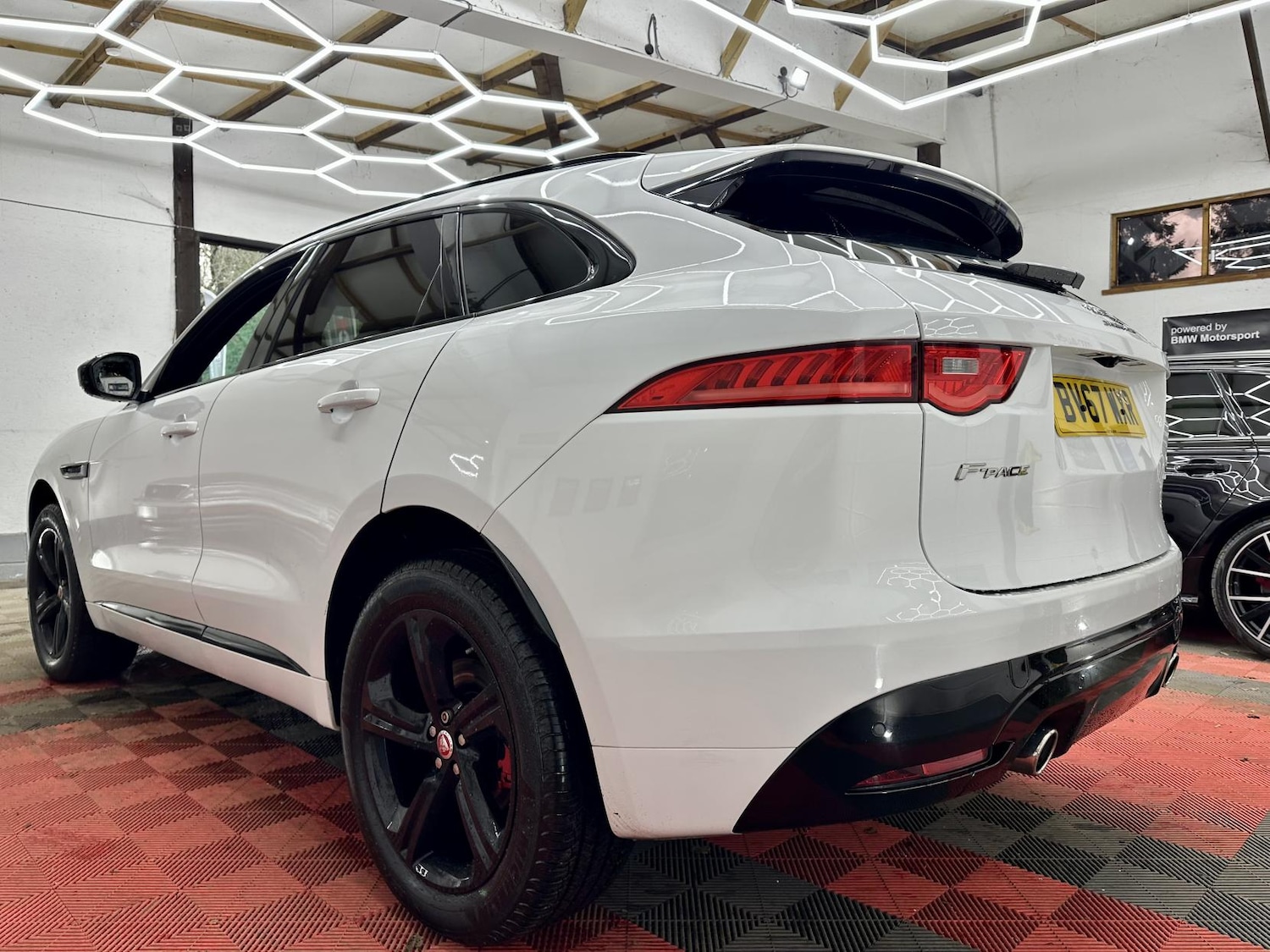 Used Jaguar F-Pace 2017 for sale - 77228523: Photo 11