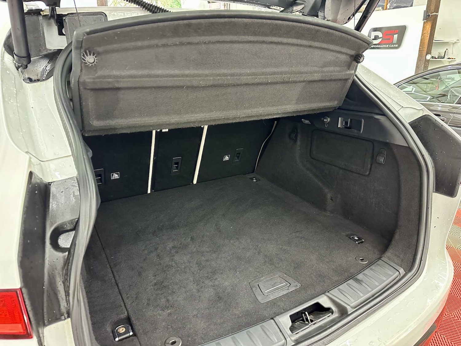 Used Jaguar F-Pace 2017 for sale - 77228523: Photo 12