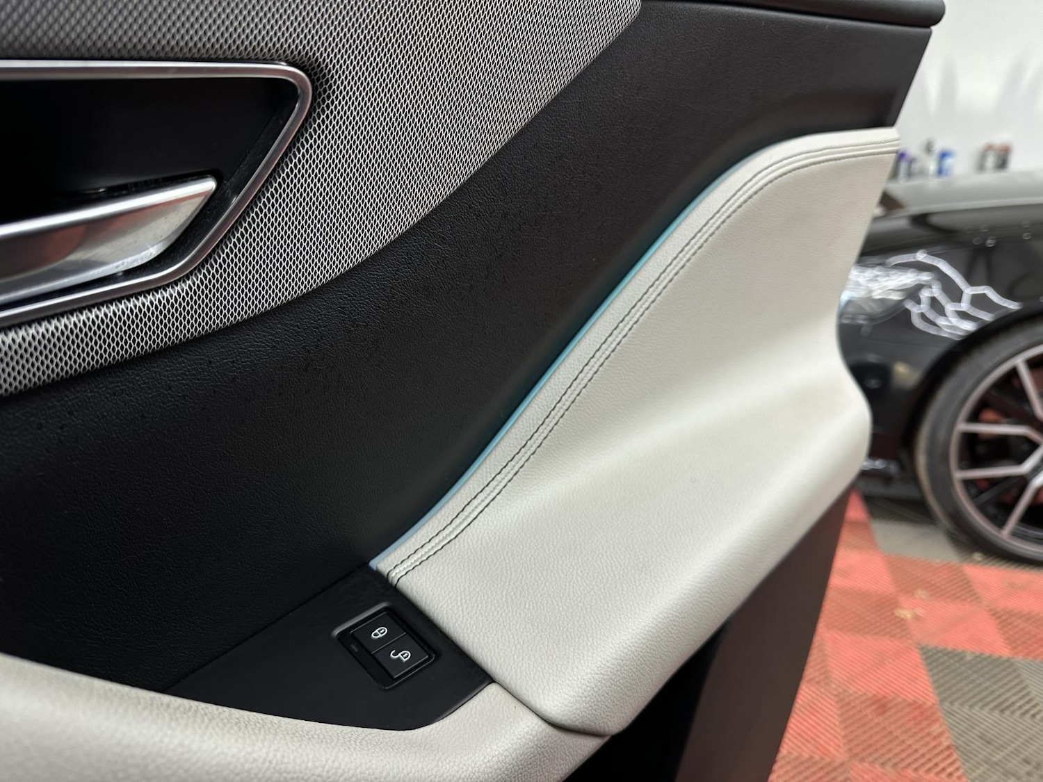 Used Jaguar F-Pace 2017 for sale - 77228523: Photo 23