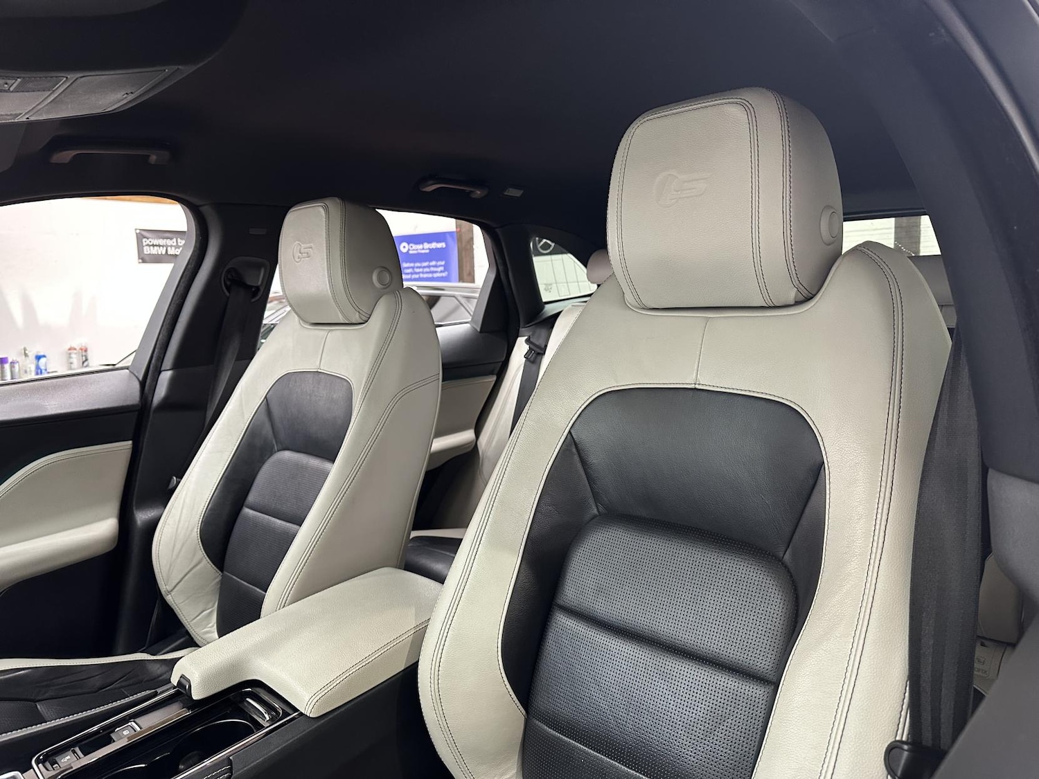 Used Jaguar F-Pace 2017 for sale - 77228523: Photo 38