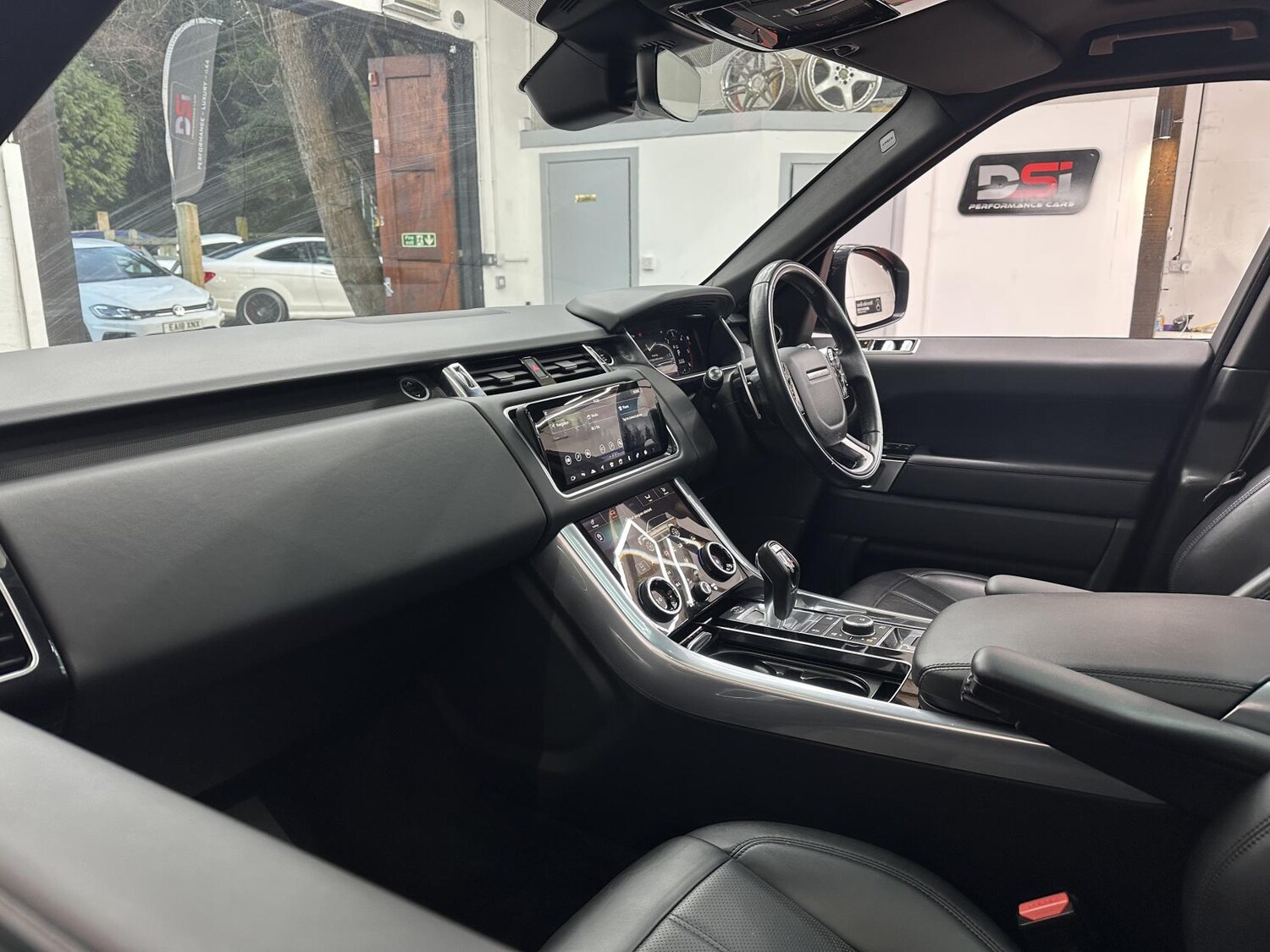 Used Land Rover Range Rover Sport 2020 for sale - 77891840: Photo 32