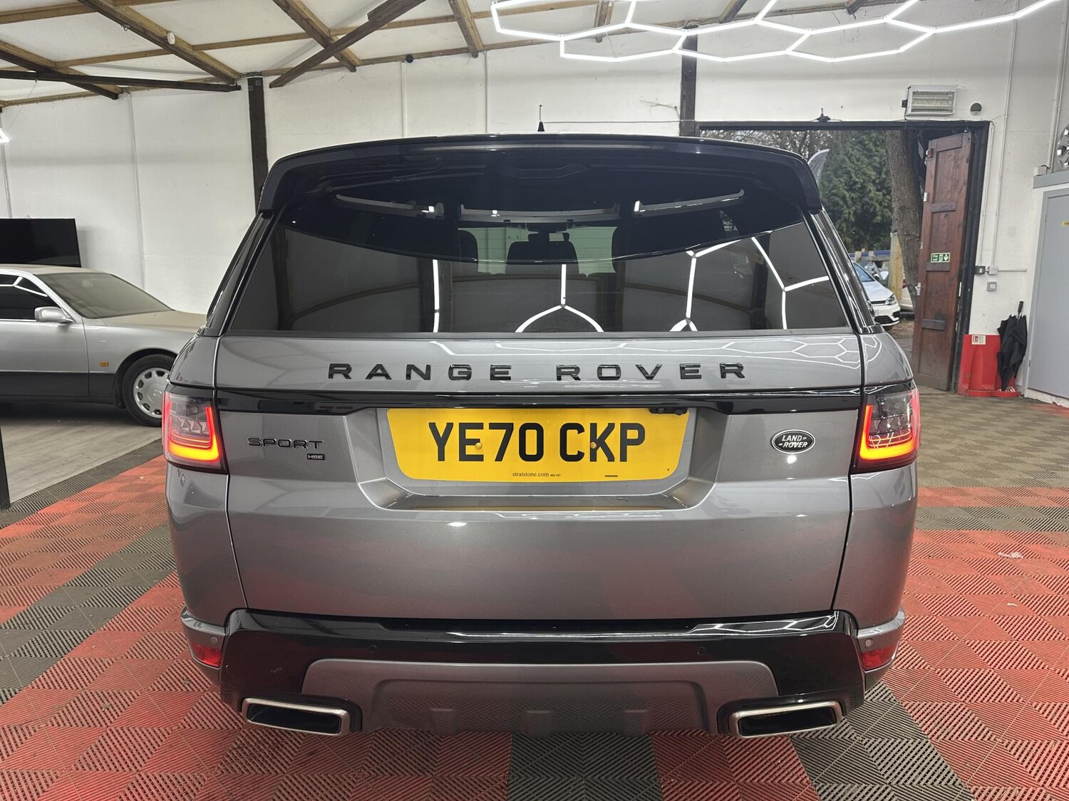 Used Land Rover Range Rover Sport 2020 for sale - 77891840: Photo 9