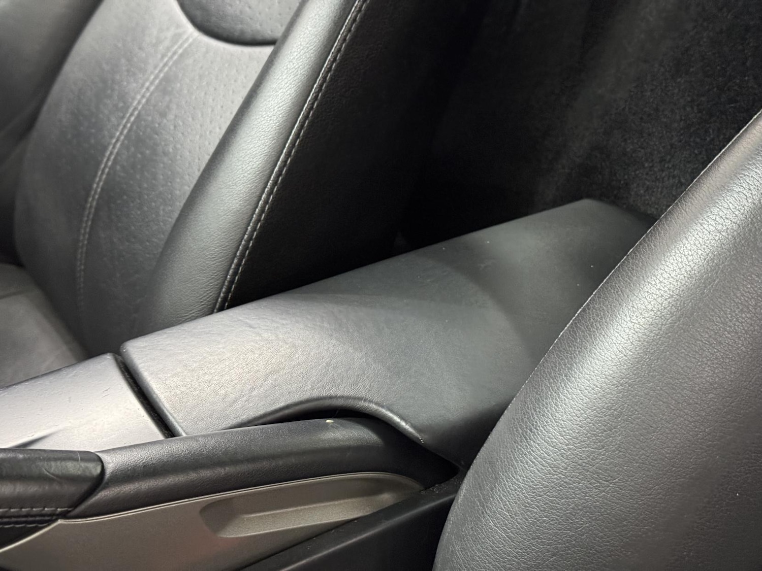 Used Porsche Cayman 2006 for sale - 77312464: Photo 24