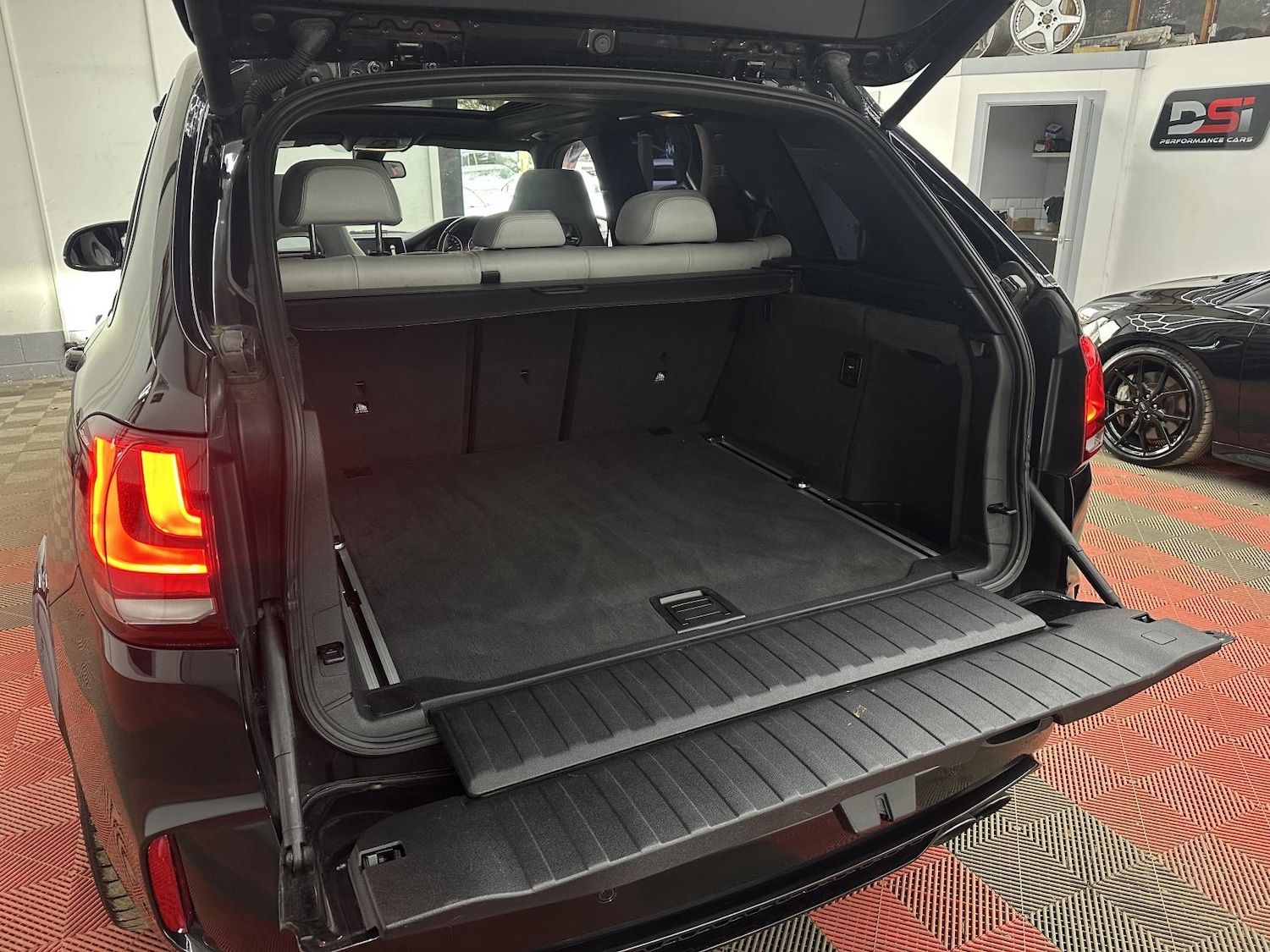 Used BMW X5 M 2016 for sale - 78085650: Photo 14