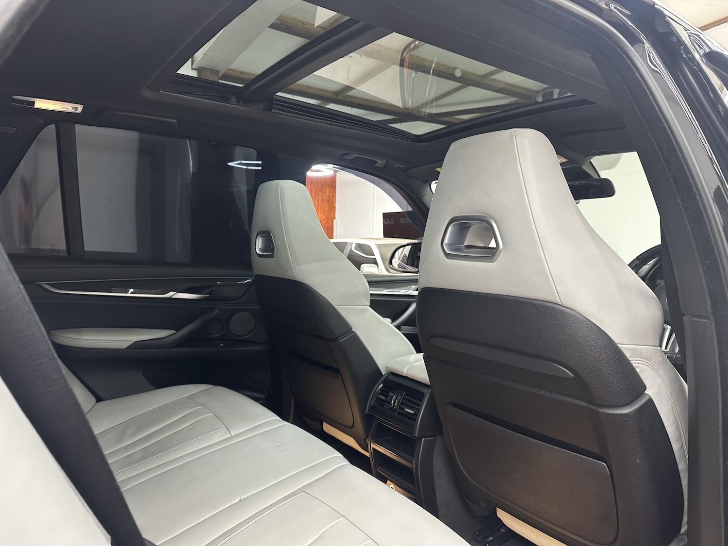 Used BMW X5 M 2016 for sale - 78085650: Photo 25