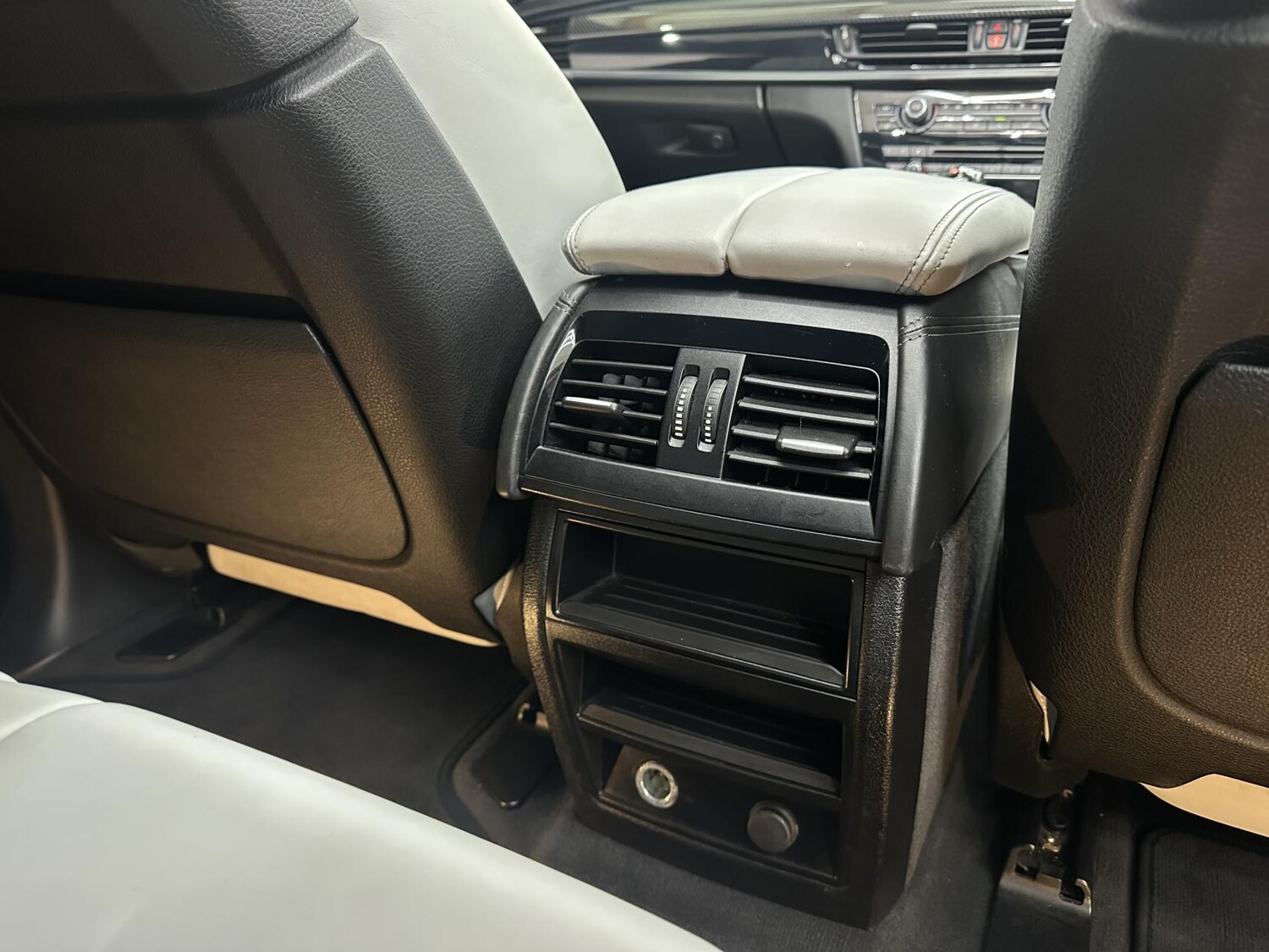 Used BMW X5 M 2016 for sale - 78085650: Photo 32