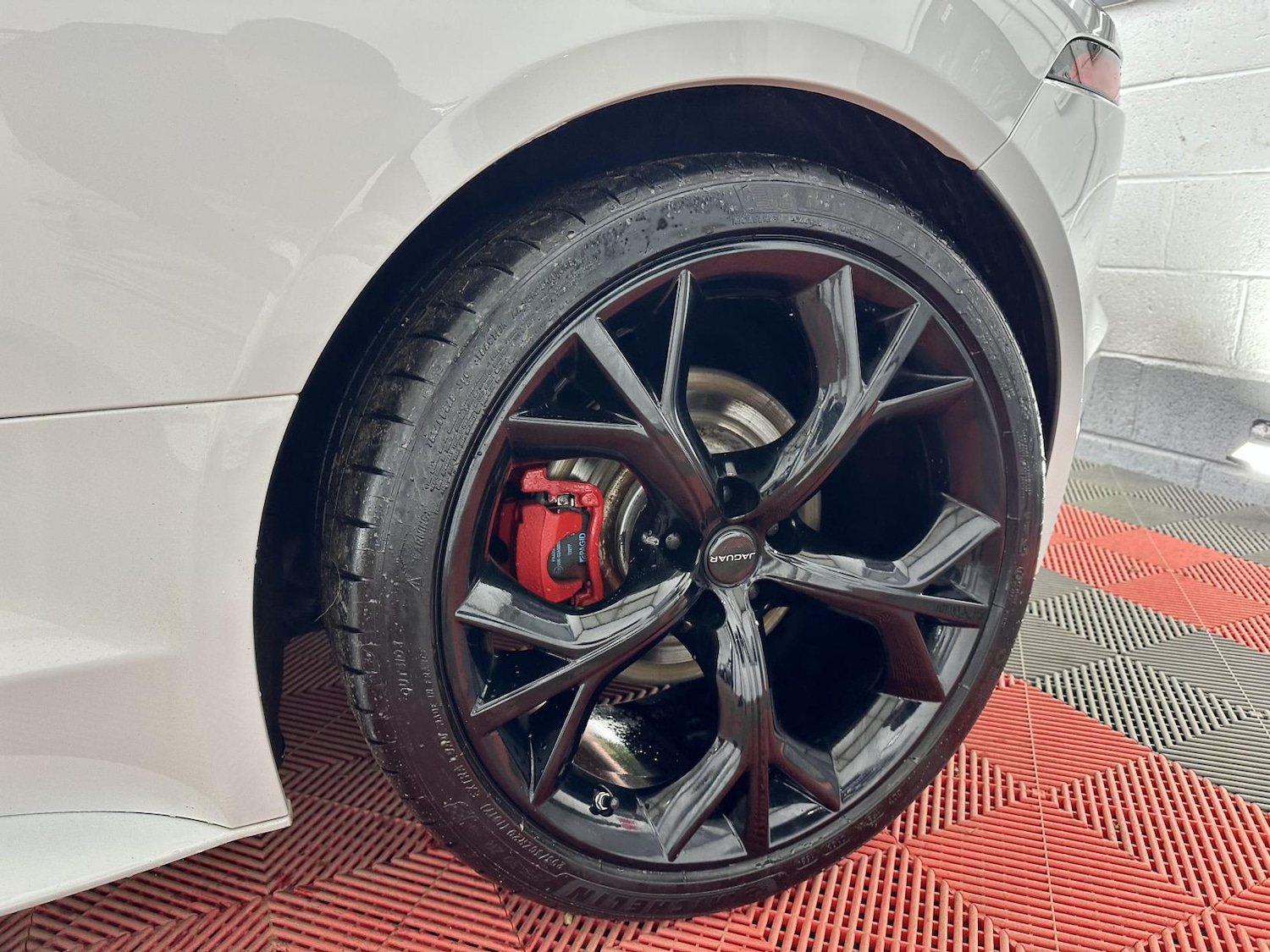 Used Jaguar F-Type 2015 for sale - 77833755: Photo 11