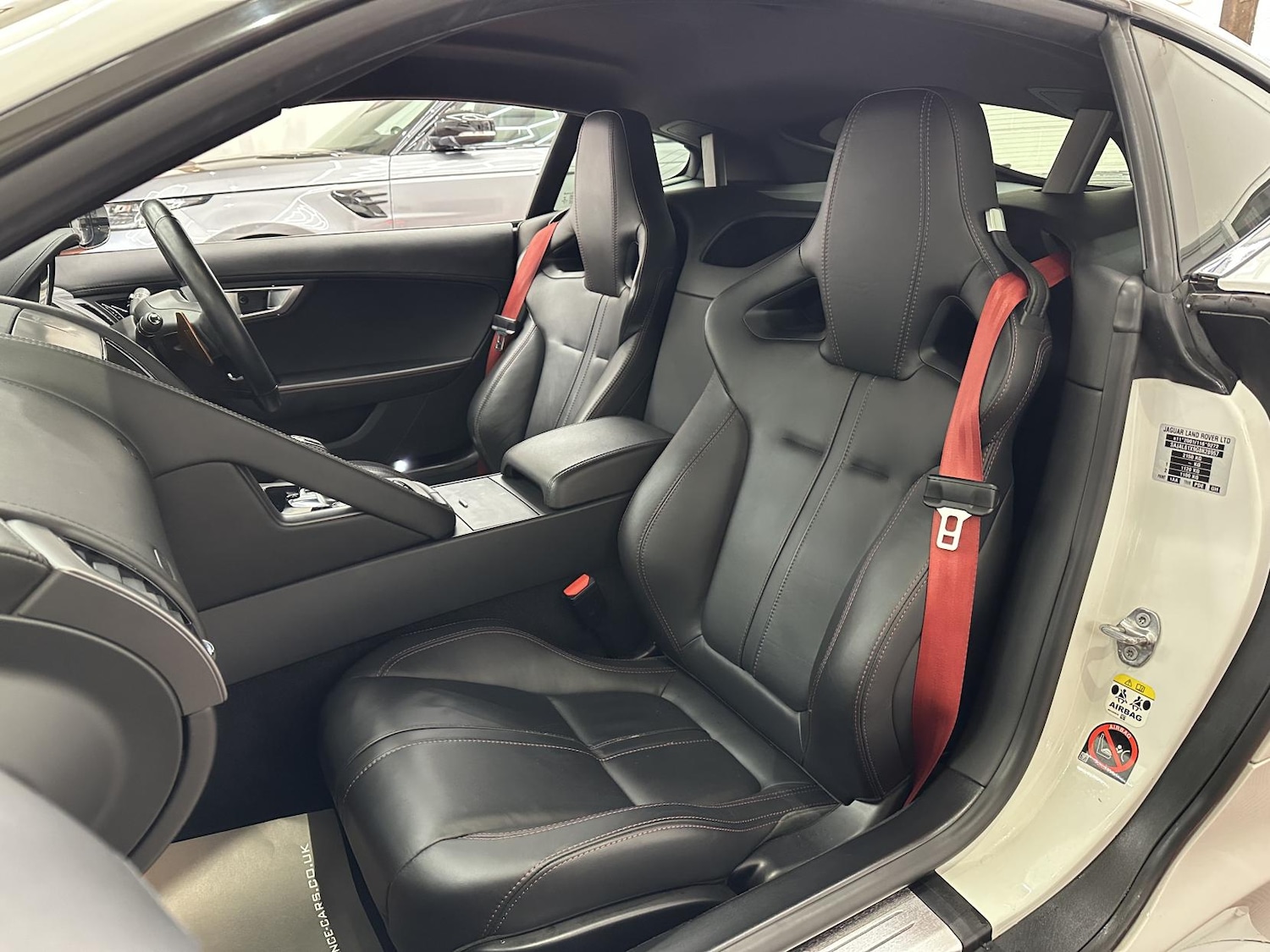 Used Jaguar F-Type 2015 for sale - 77833755: Photo 13