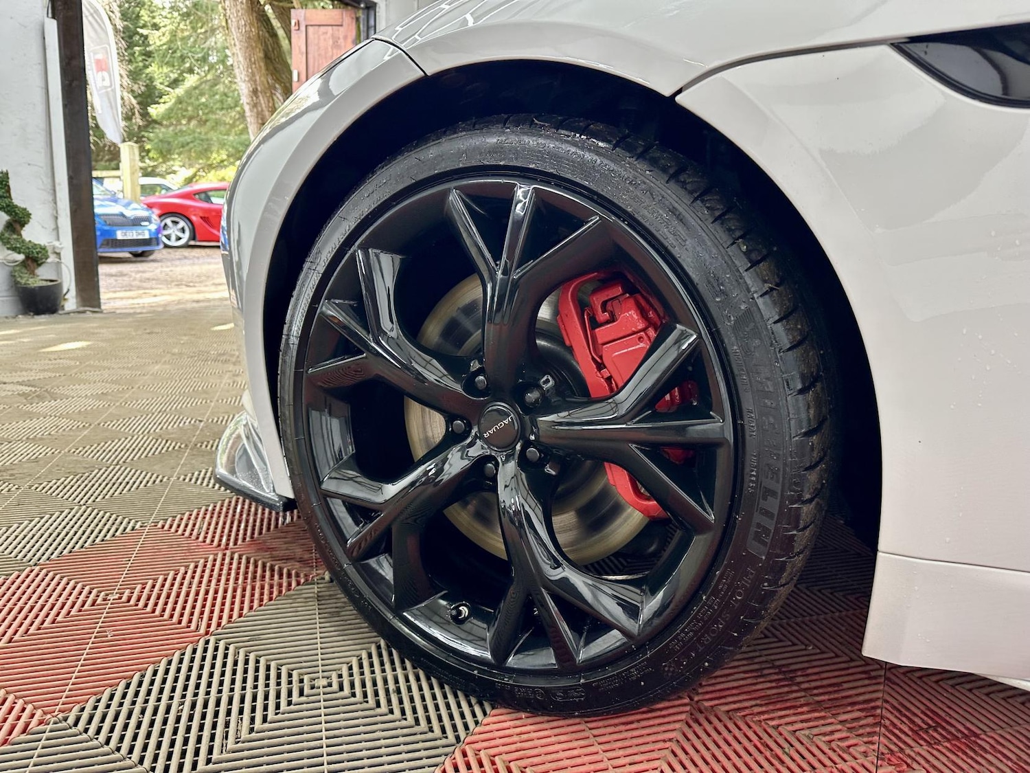 Used Jaguar F-Type 2015 for sale - 77833755: Photo 14