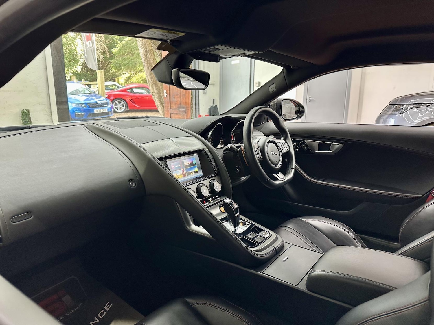 Used Jaguar F-Type 2015 for sale - 77833755: Photo 26