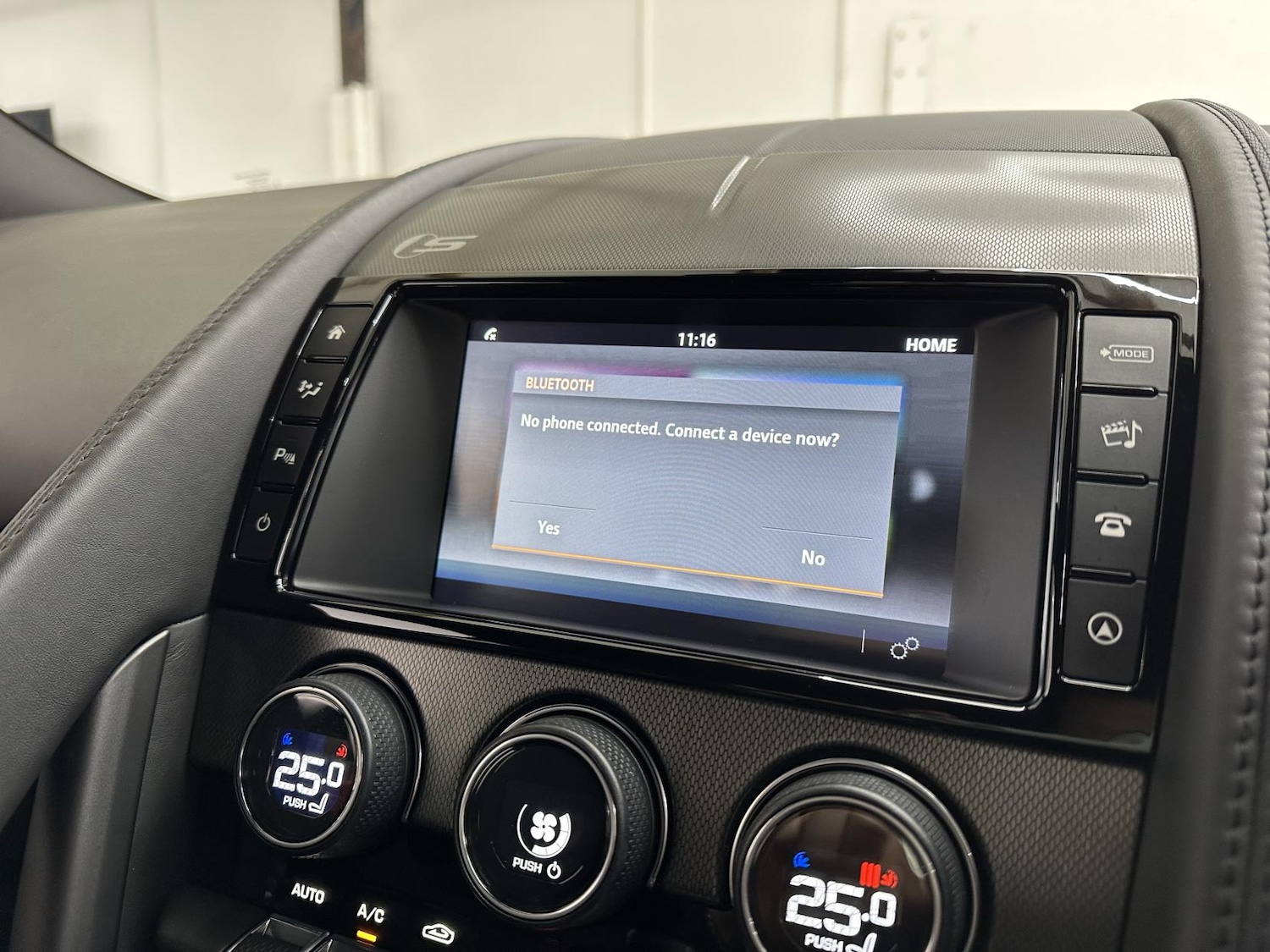 Used Jaguar F-Type 2015 for sale - 77833755: Photo 35