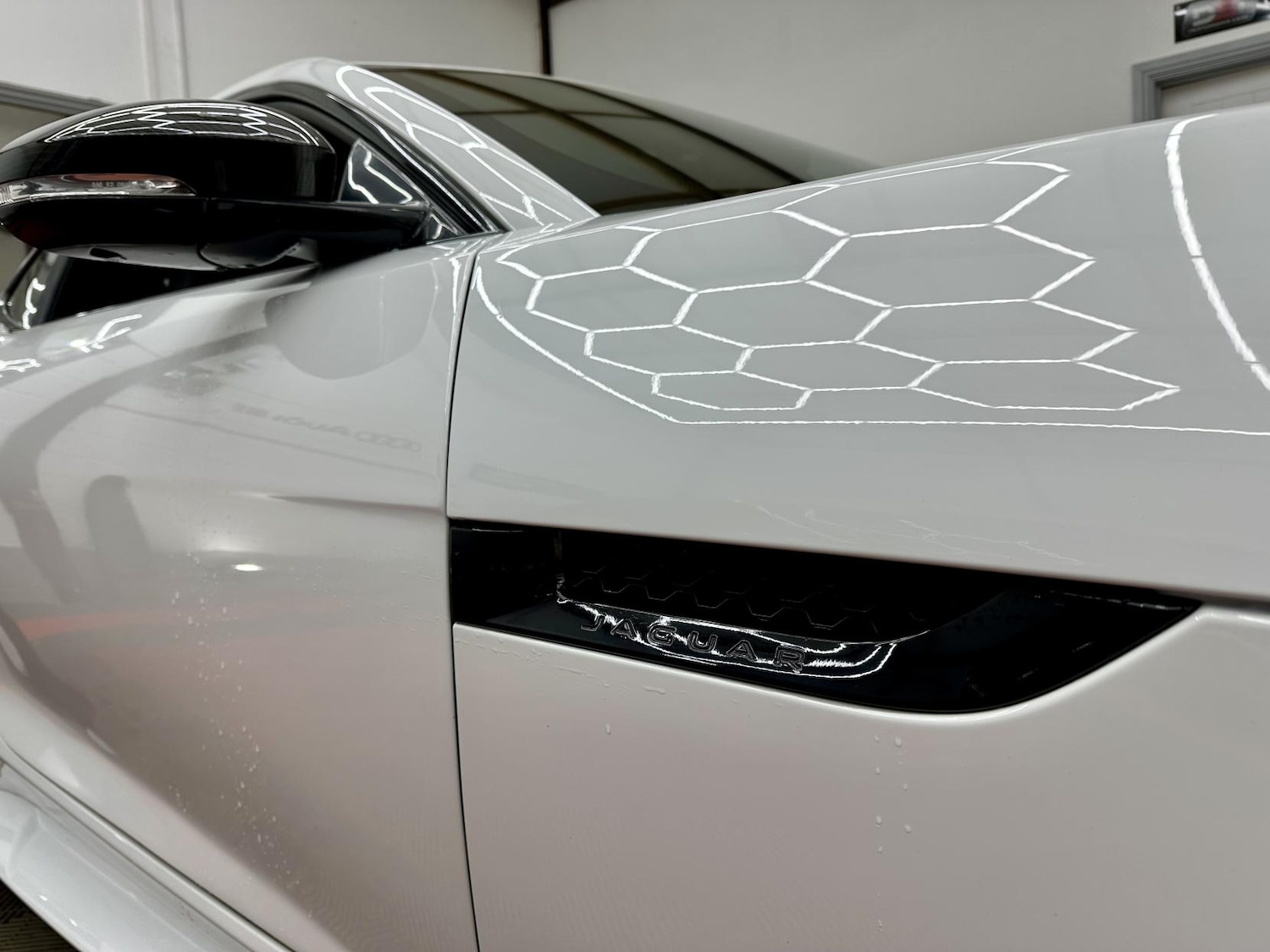 Used Jaguar F-Type 2015 for sale - 77833755: Photo 6