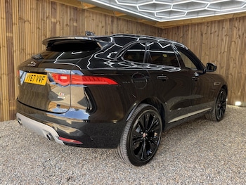 Used Jaguar F-Pace 2018 for sale - 79235081: Photo