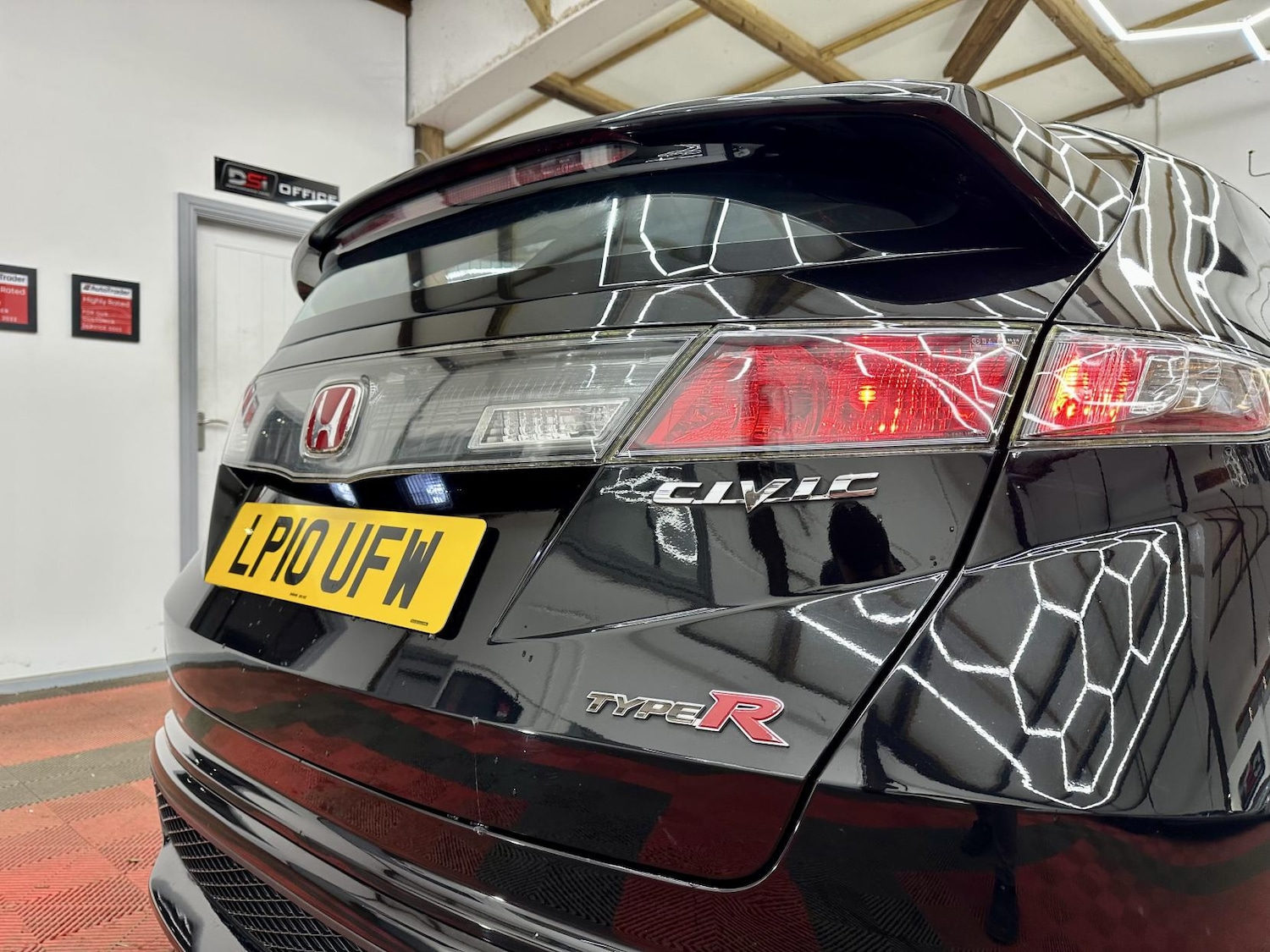 Used Honda Civic 2010 for sale - 77921741: Photo 10