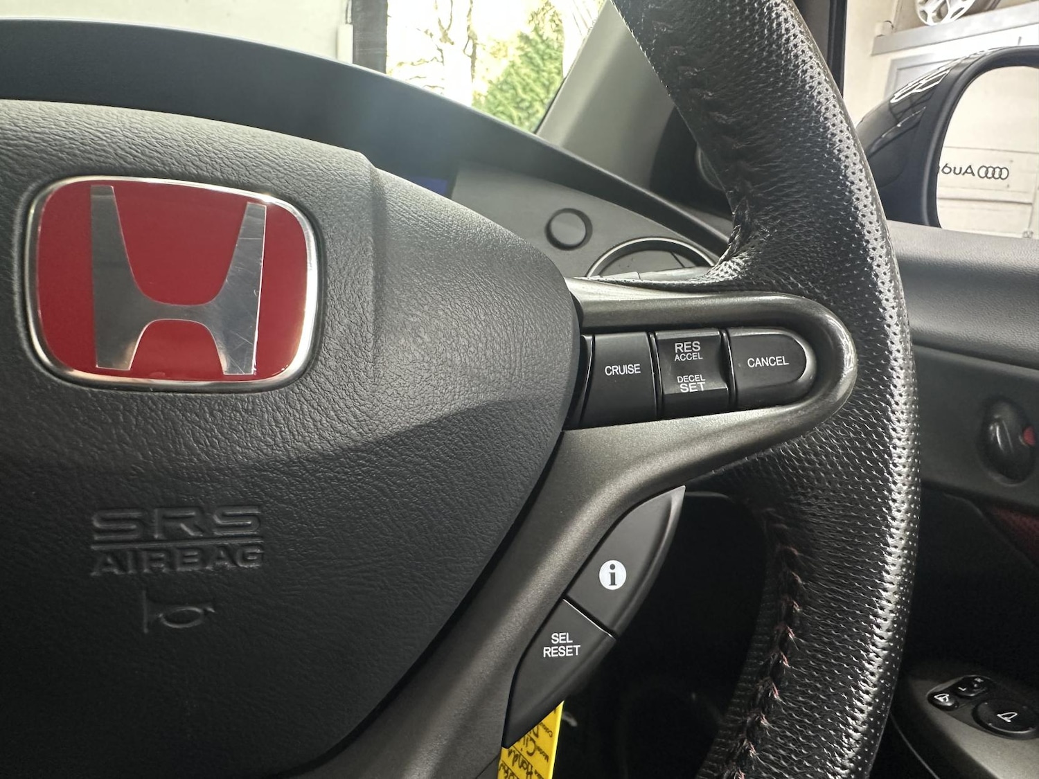 Used Honda Civic 2010 for sale - 77921741: Photo 34