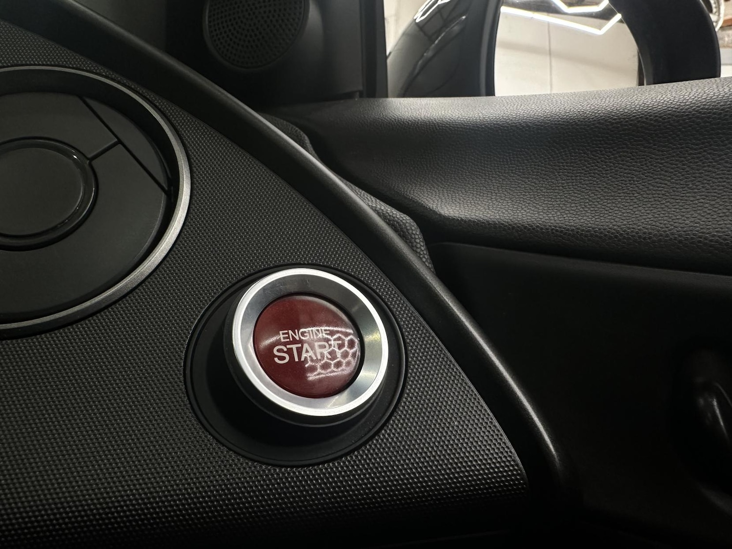 Used Honda Civic 2010 for sale - 77921741: Photo 36