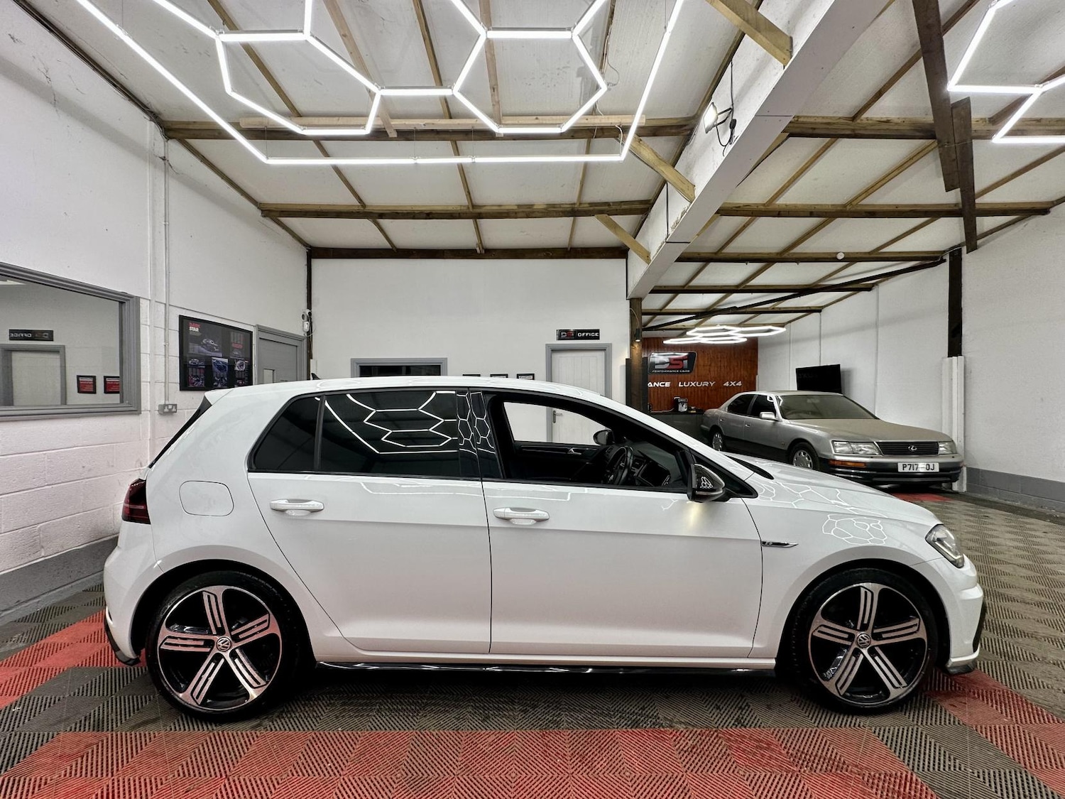 Used Volkswagen Golf 2018 for sale - 77420615: Photo 11