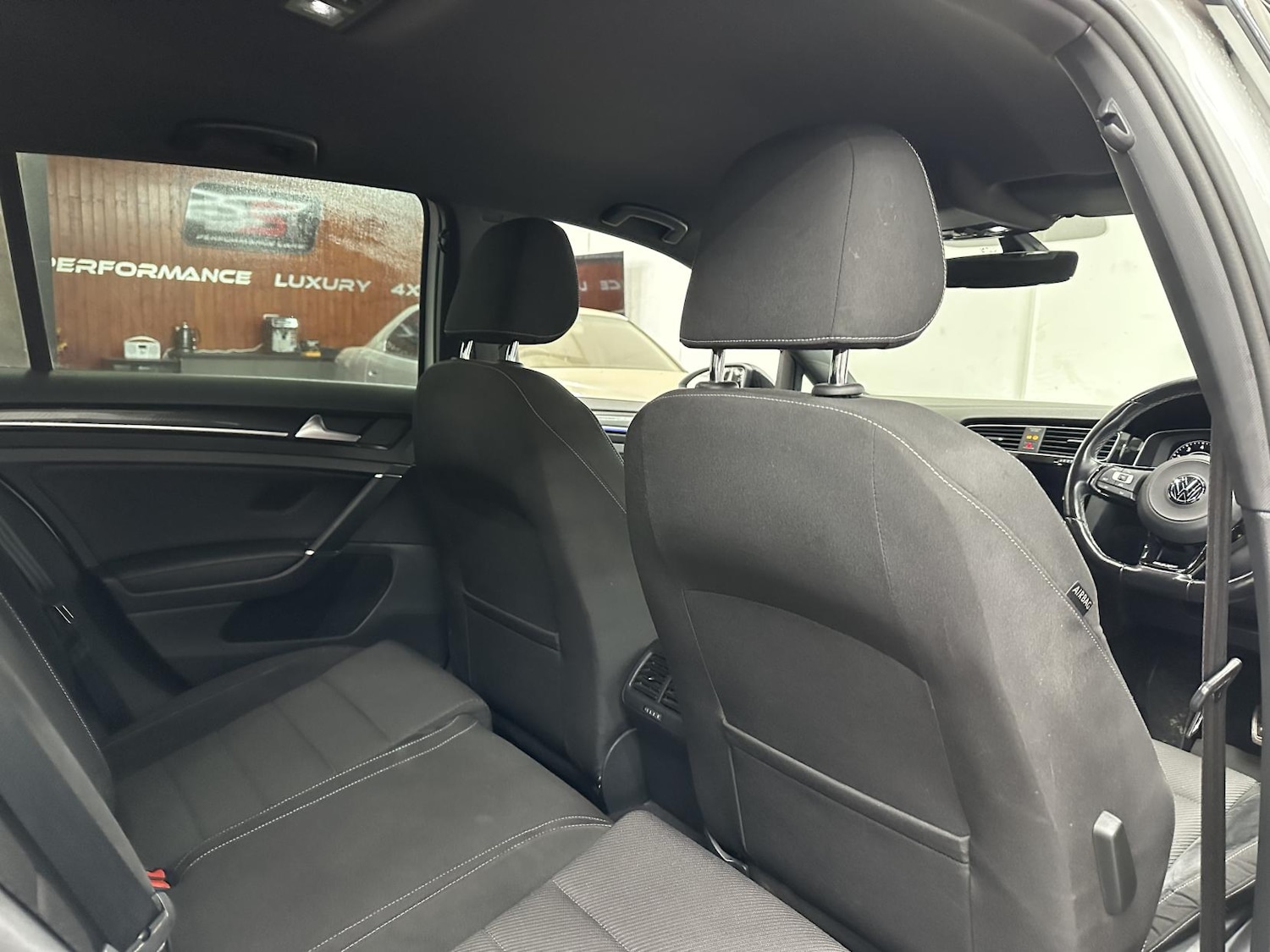 Used Volkswagen Golf 2018 for sale - 77420615: Photo 18