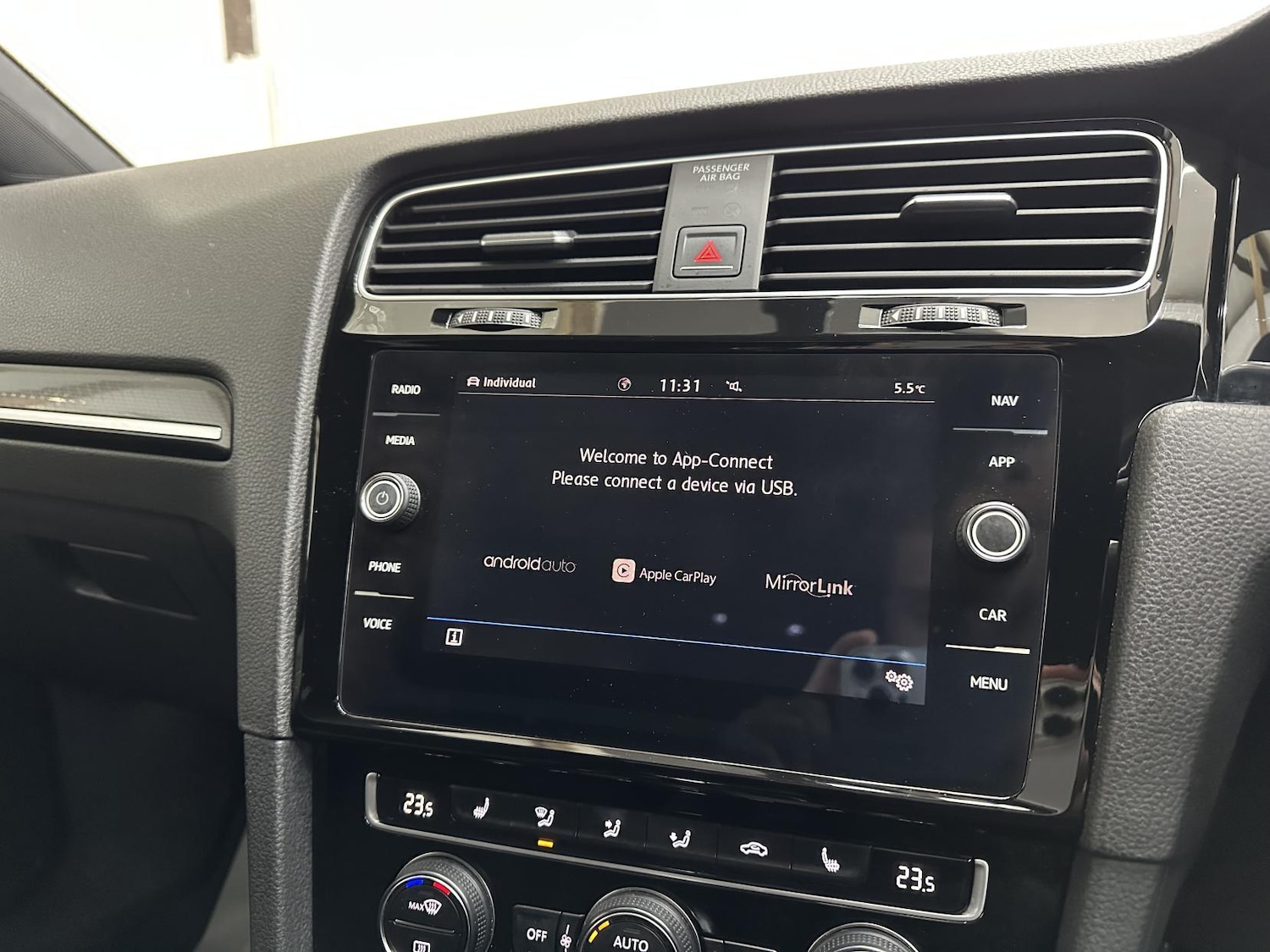 Used Volkswagen Golf 2018 for sale - 77420615: Photo 31