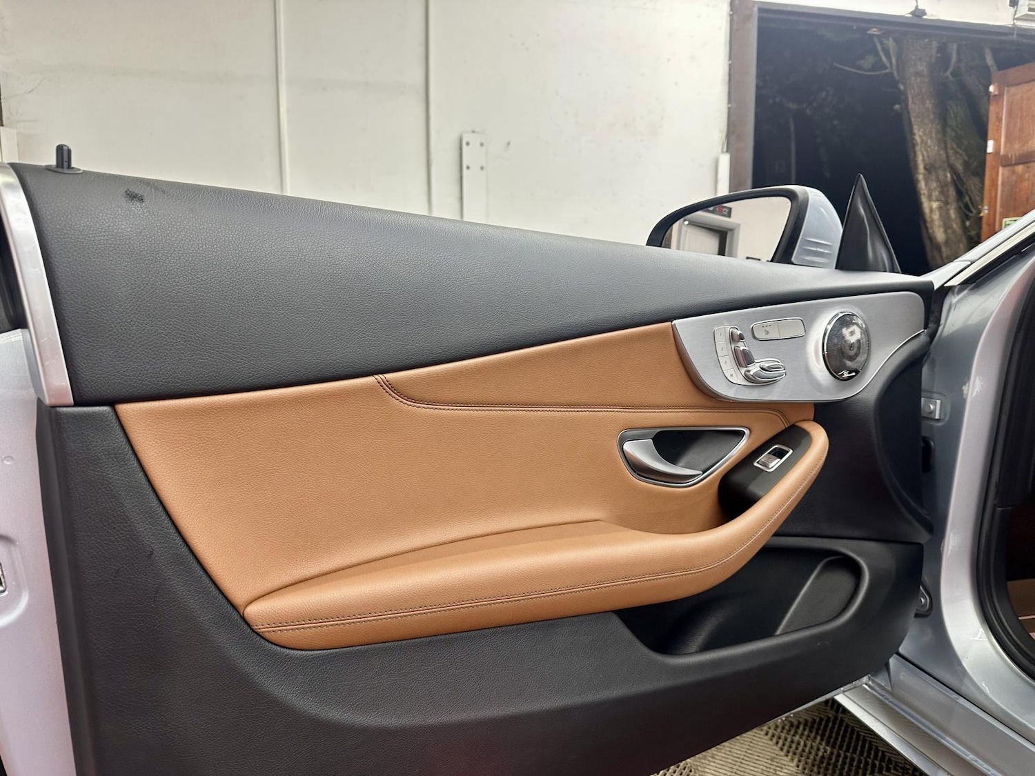 Used Mercedes-Benz C Class 2017 for sale - 77154730: Photo 21