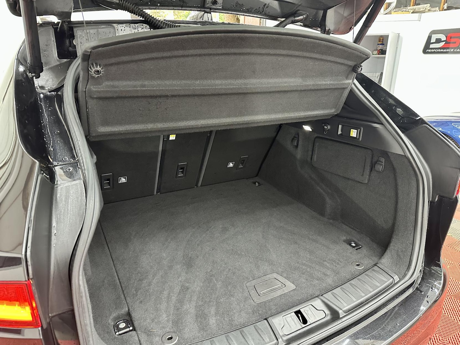 Used Jaguar F-Pace 2018 for sale - 76922257: Photo 11