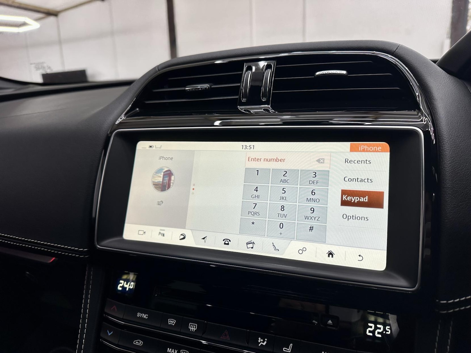 Used Jaguar F-Pace 2018 for sale - 76922257: Photo 41