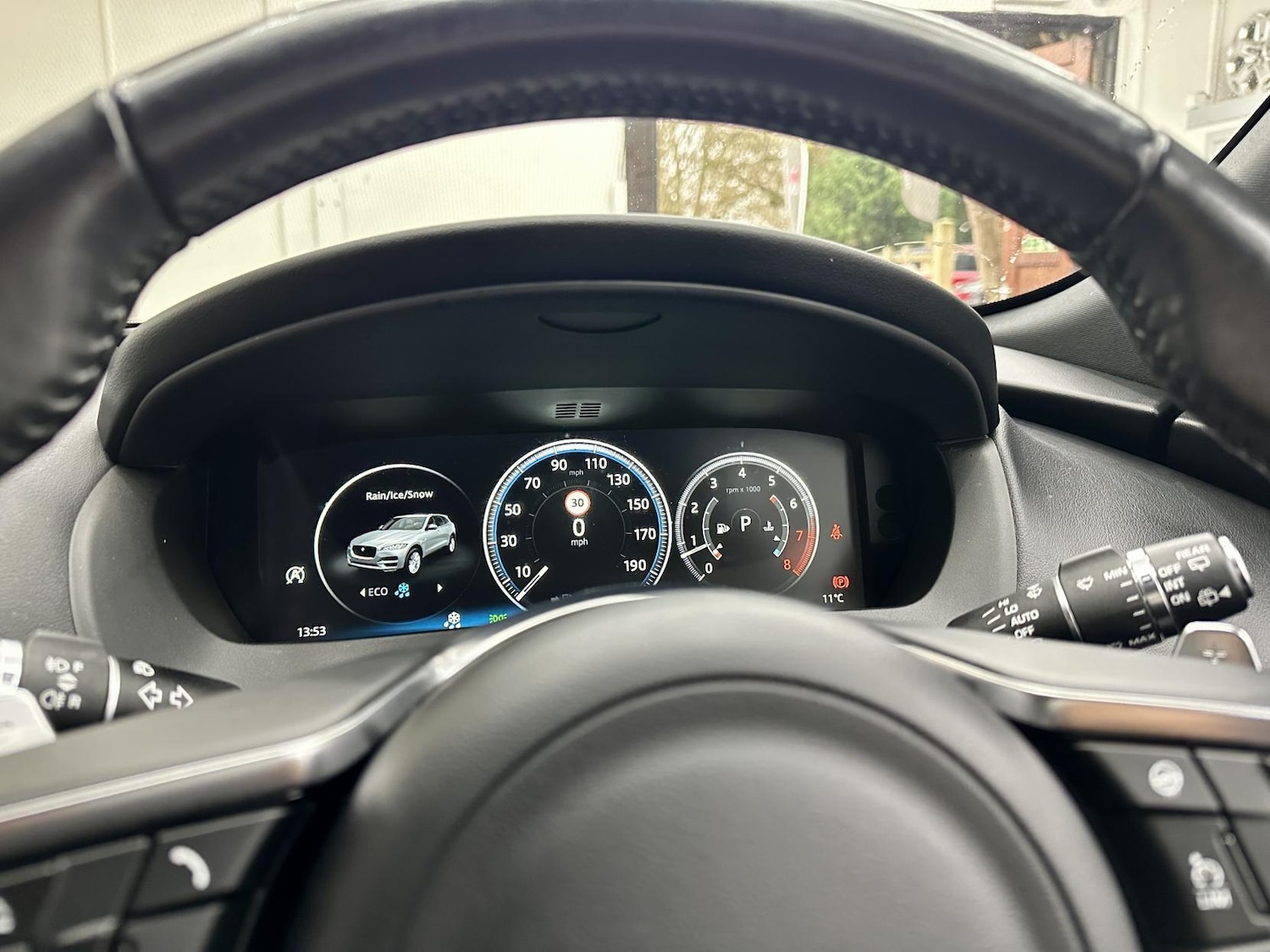 Used Jaguar F-Pace 2018 for sale - 76922257: Photo 57