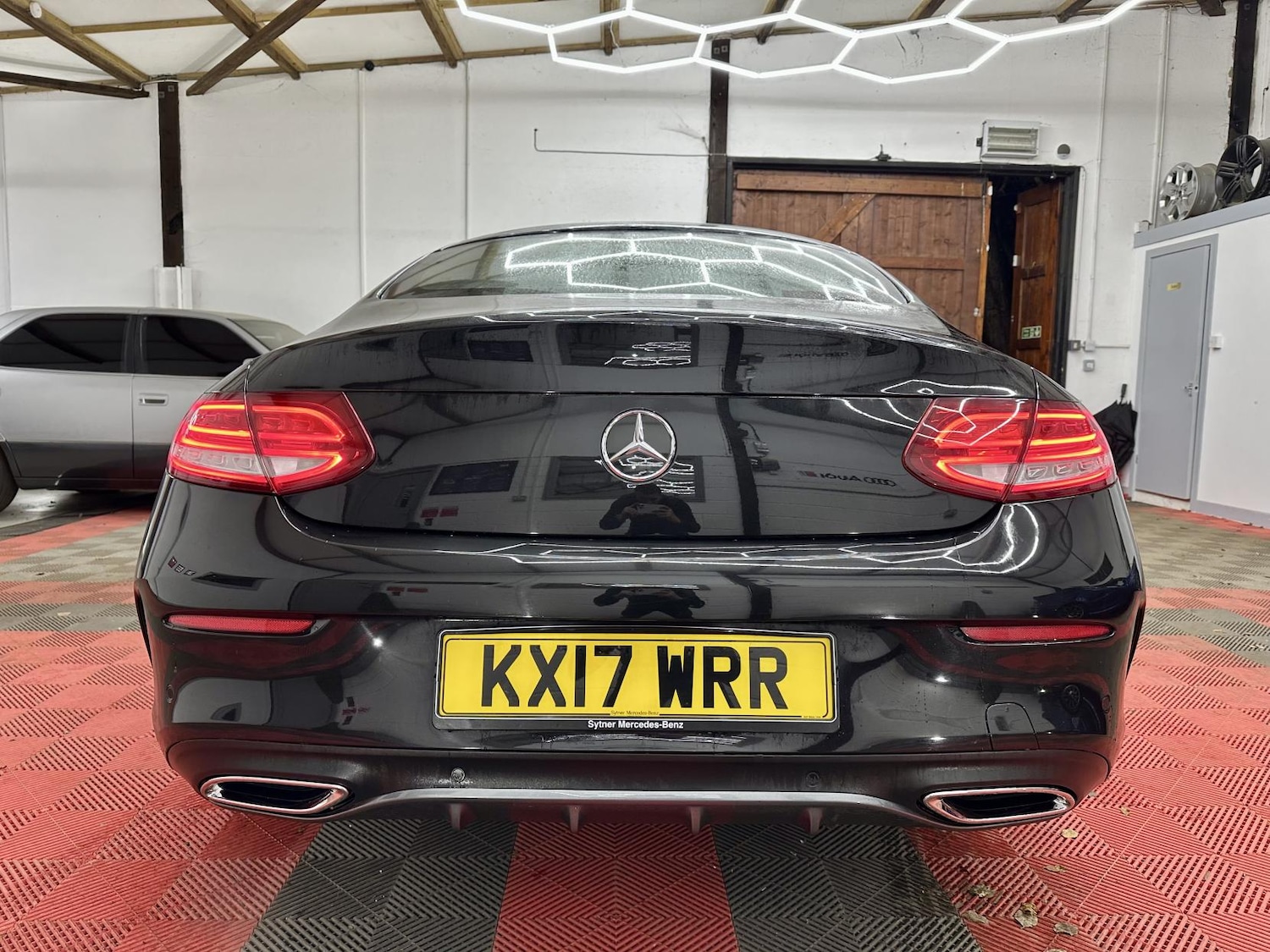 Used Mercedes-Benz C Class 2017 for sale - 76799655: Photo 11