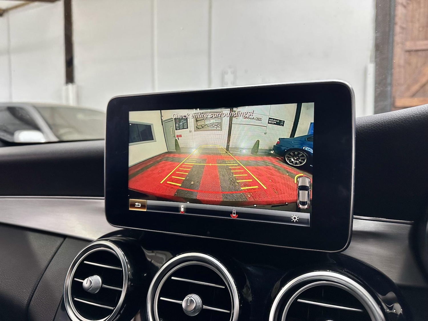 Used Mercedes-Benz C Class 2017 for sale - 76799655: Photo 30